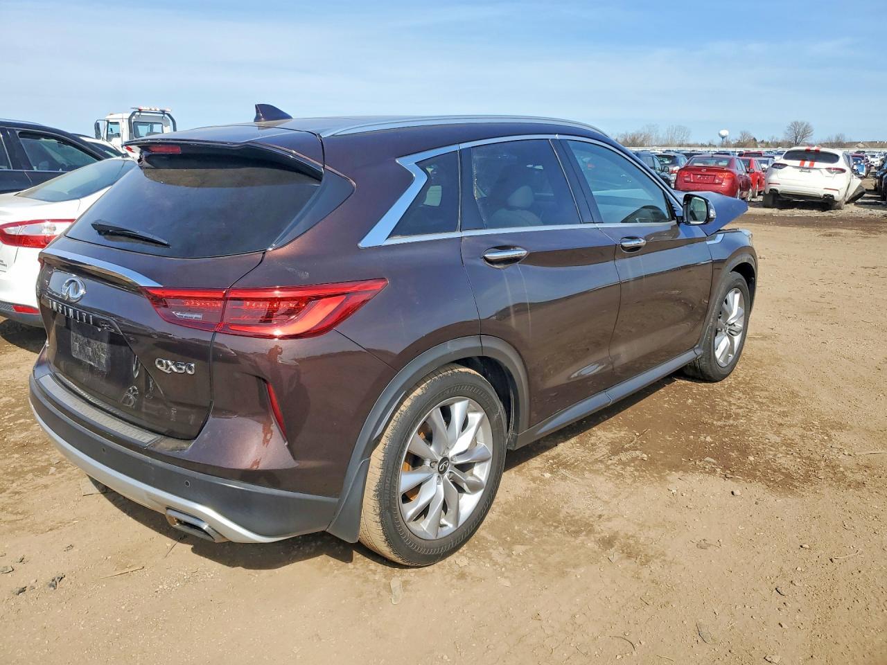 2021 Infiniti Qx50 Essential - Image 3
