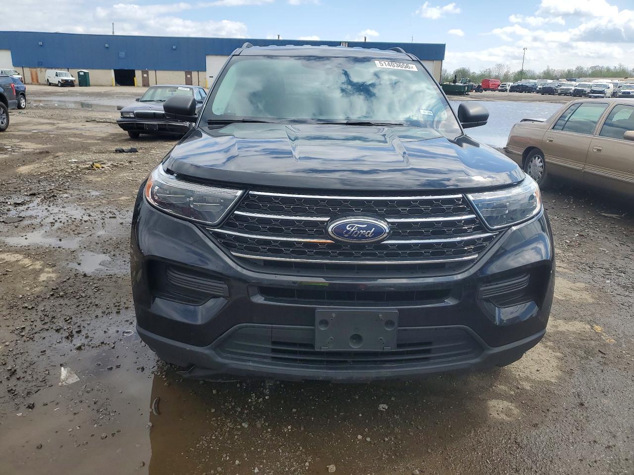 2022 Ford Explorer Xlt - Фото 5