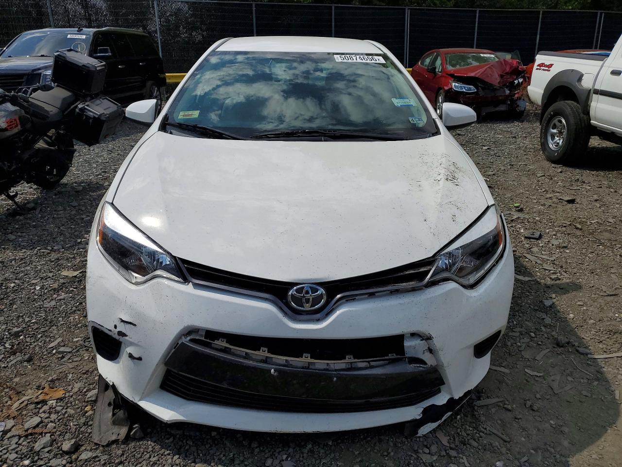 2015 Toyota Corolla Le - Фото 5