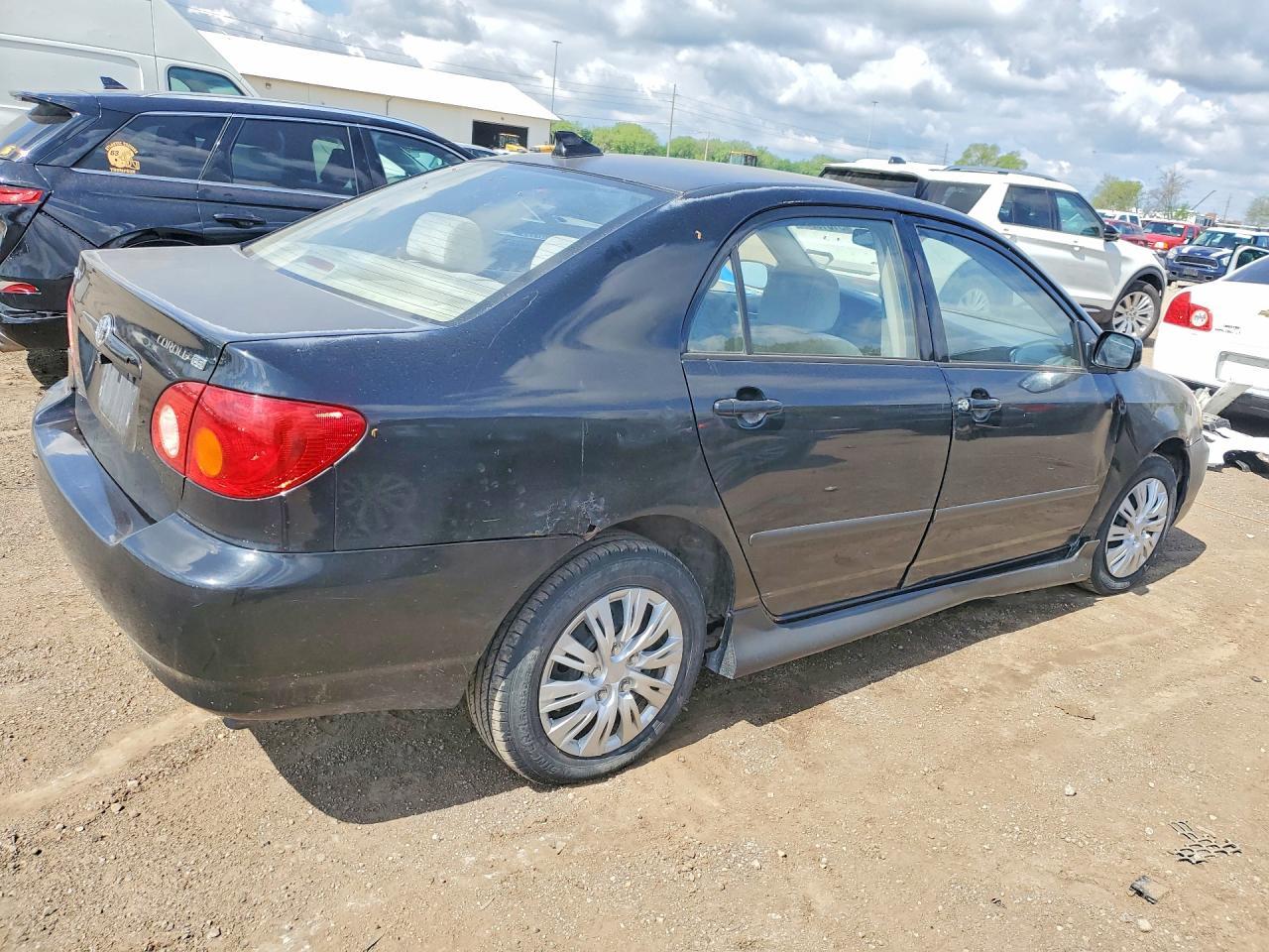 2004 Toyota Corolla Ce - Image 3