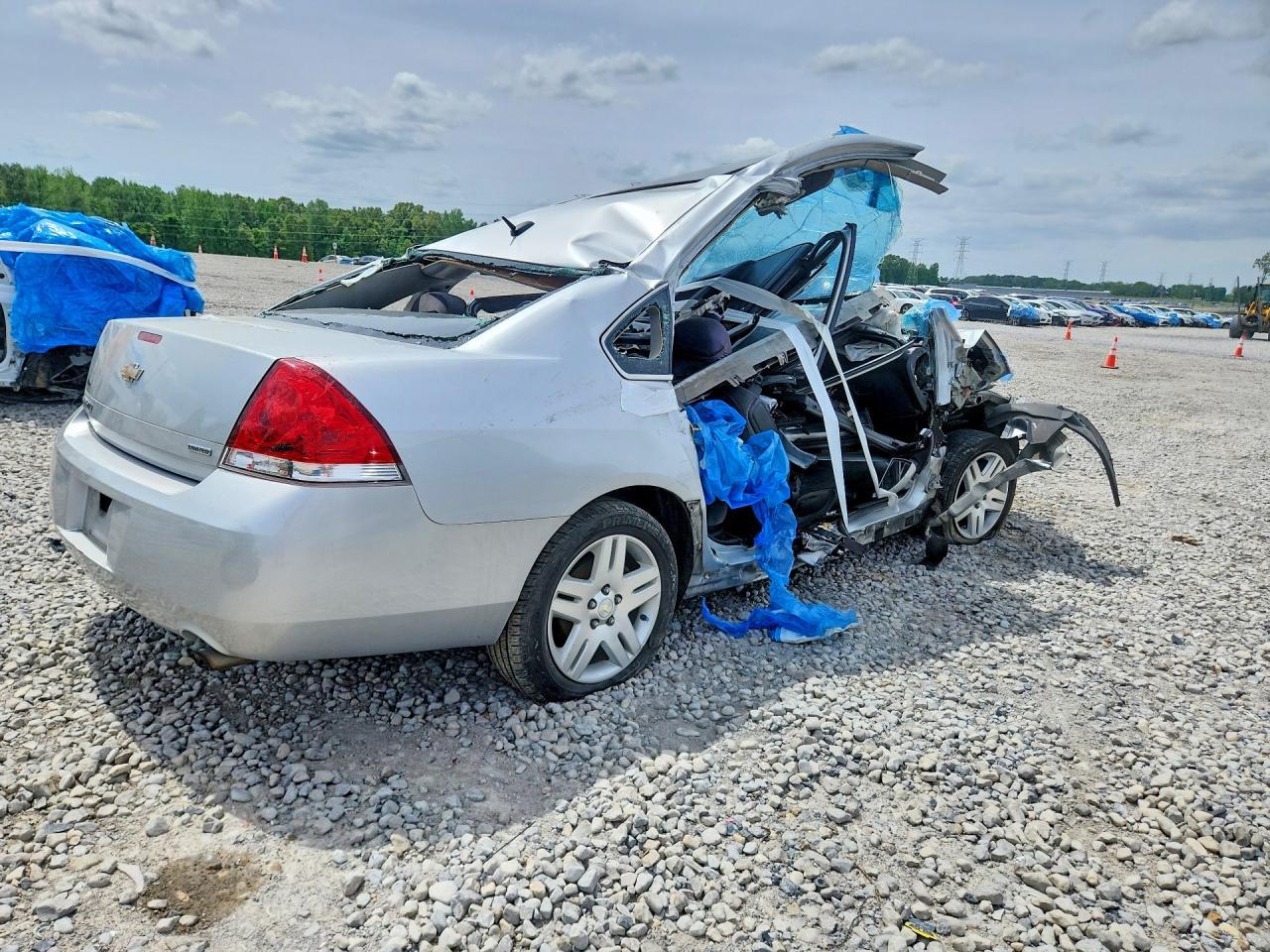 2014 Chevrolet Impala Limited Lt - Image 3