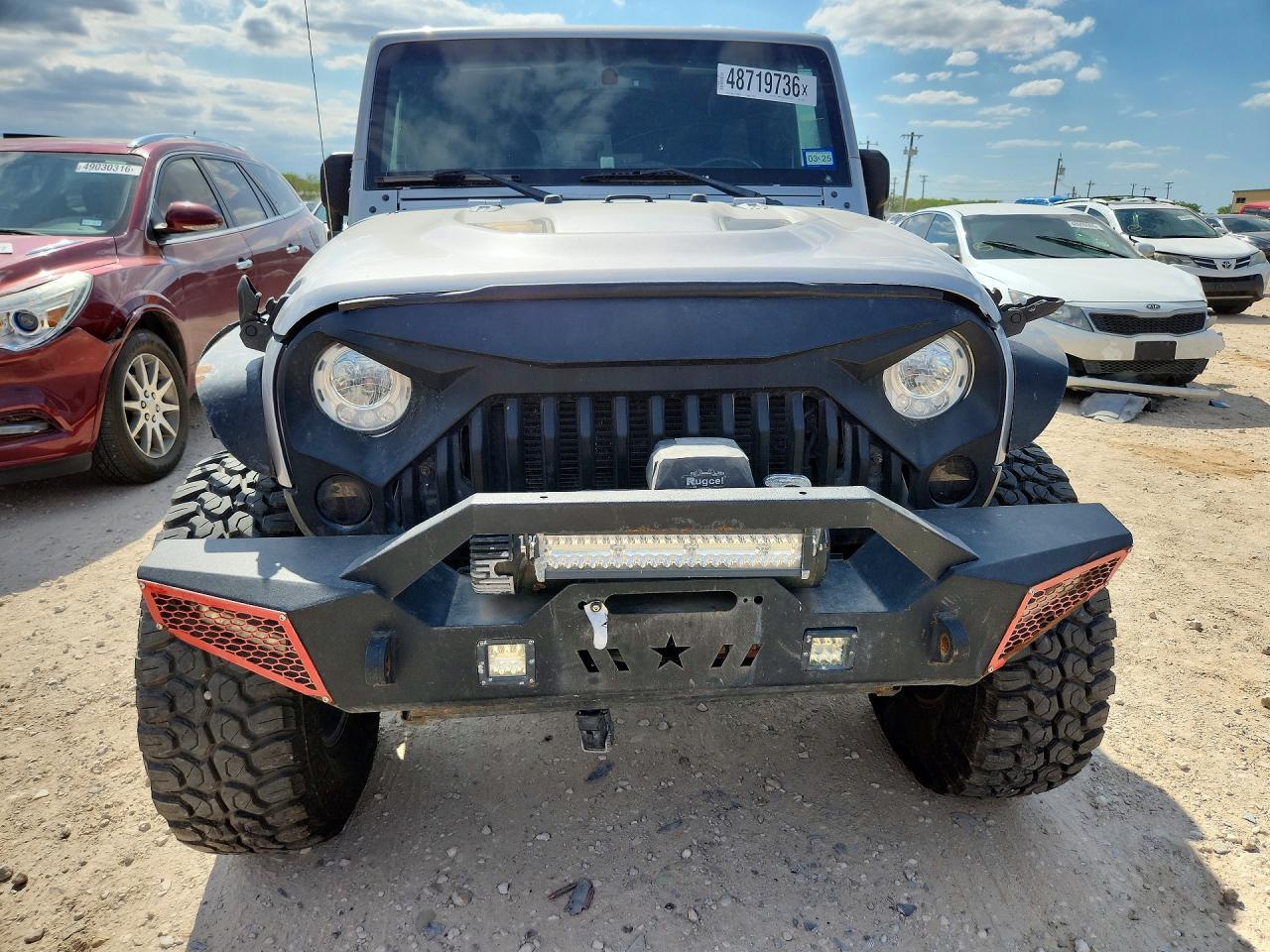 2017 Jeep Wrangler Unlimited Rubicon - Фото 5