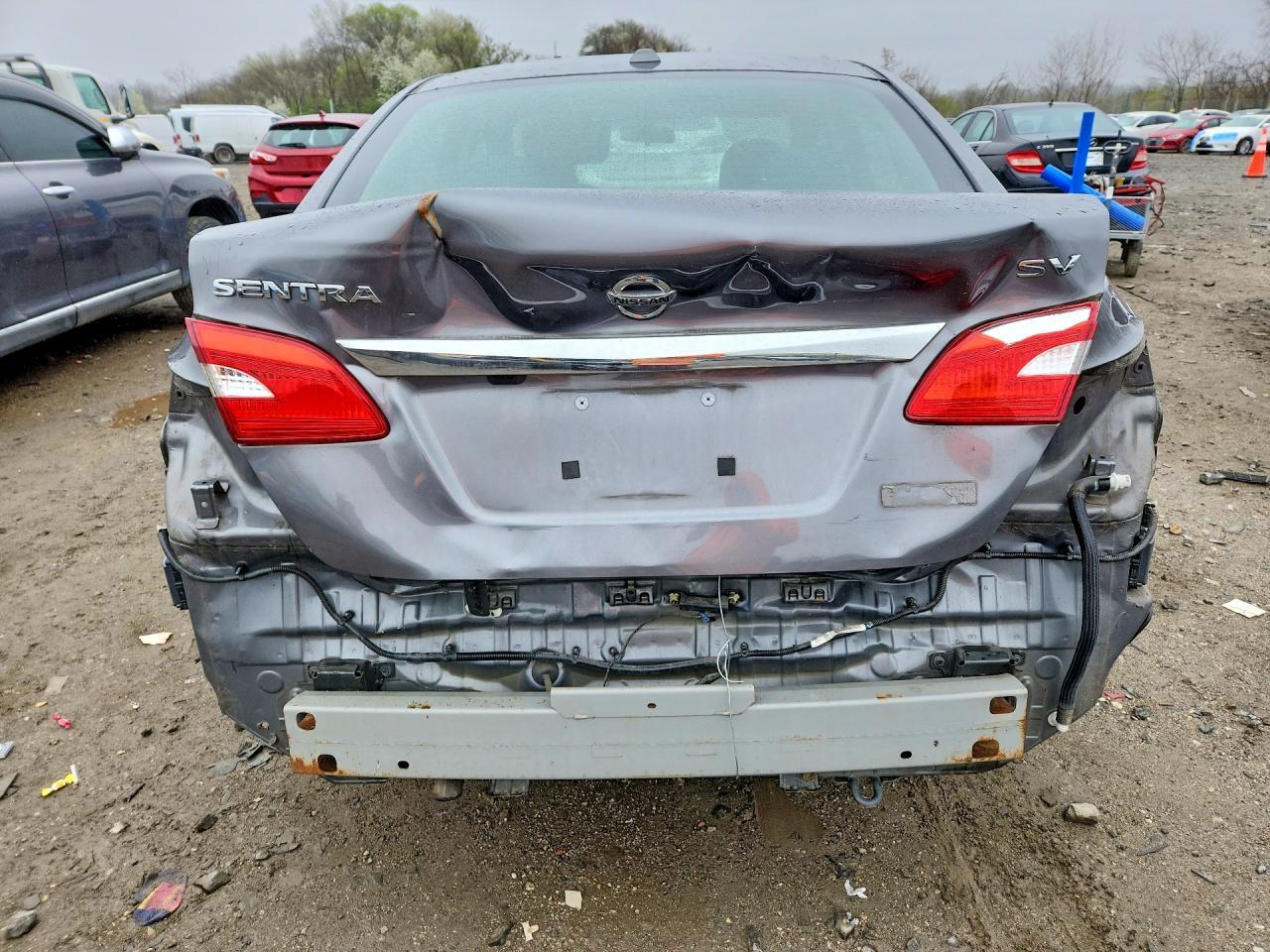 2019 Nissan Sentra Sv - Фото 6