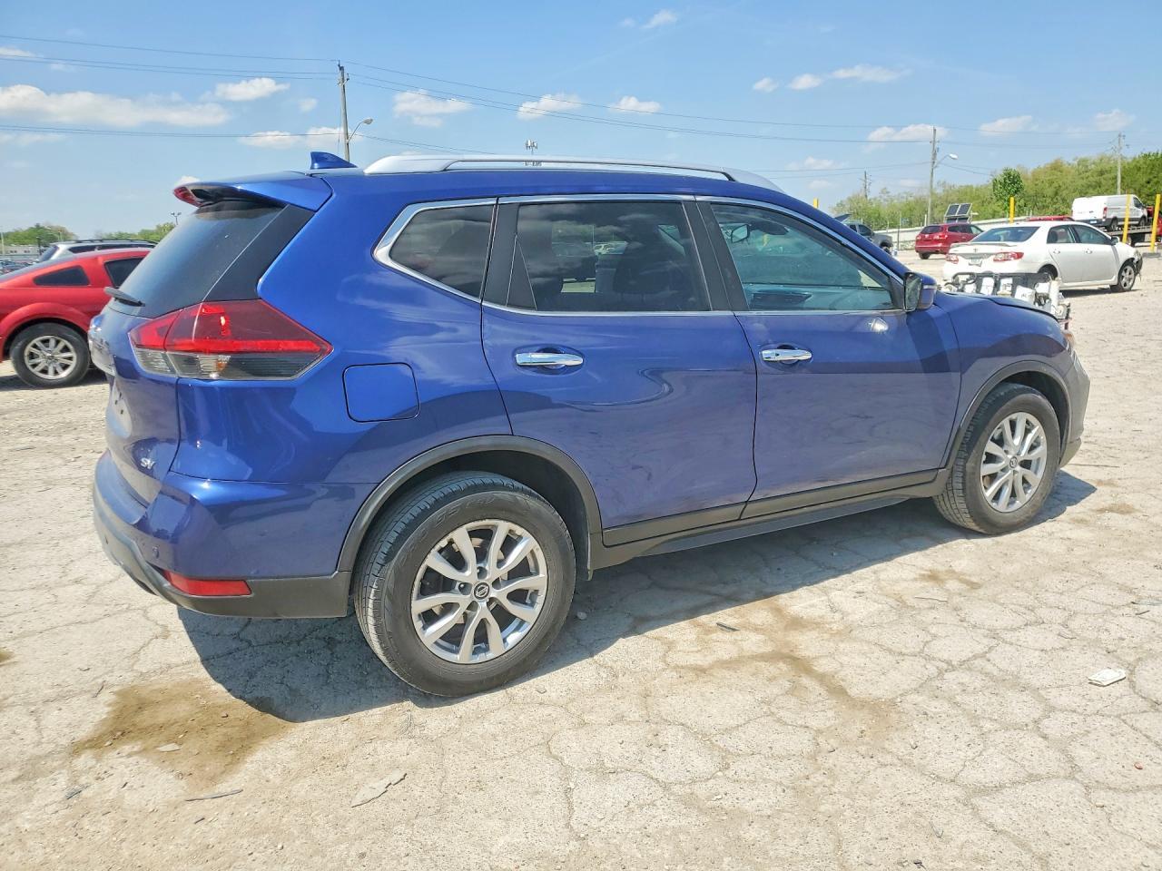 2020 Nissan Rogue Sv - Фото 3