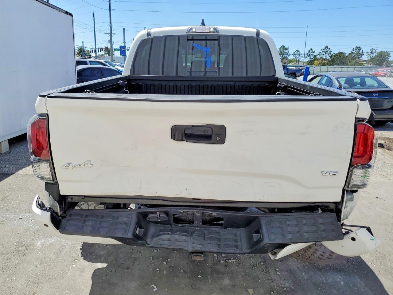 2023 Toyota Tacoma Limited - Фото 6