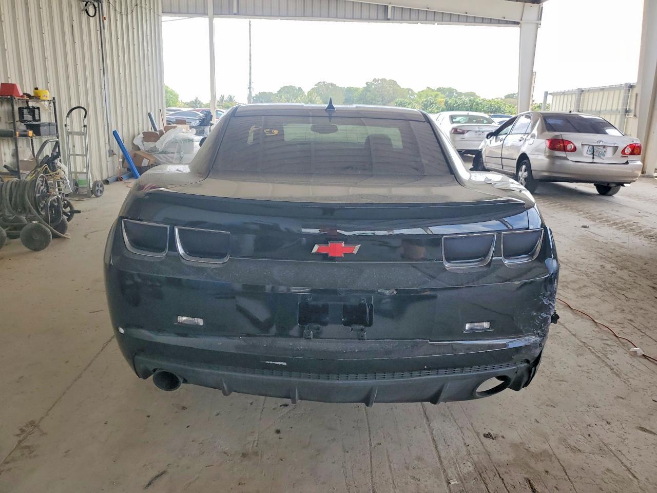 2011 Chevrolet Camaro Ls - Image 6