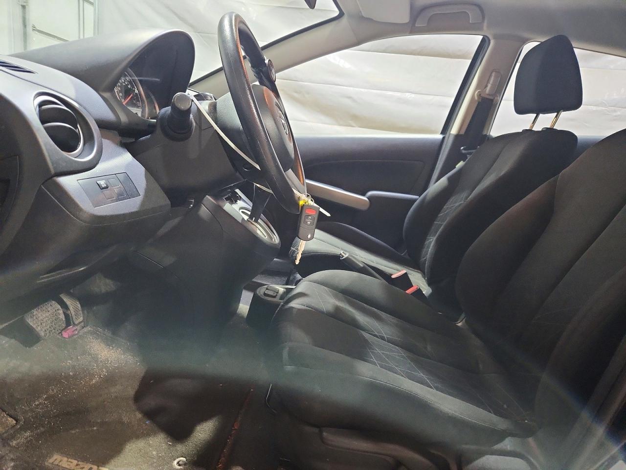 2011 Mazda Mazda2 - Image 7