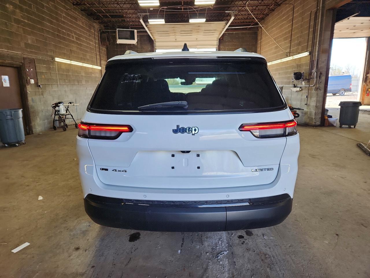 2022 Jeep Grand Cherokee L Limited - Image 6