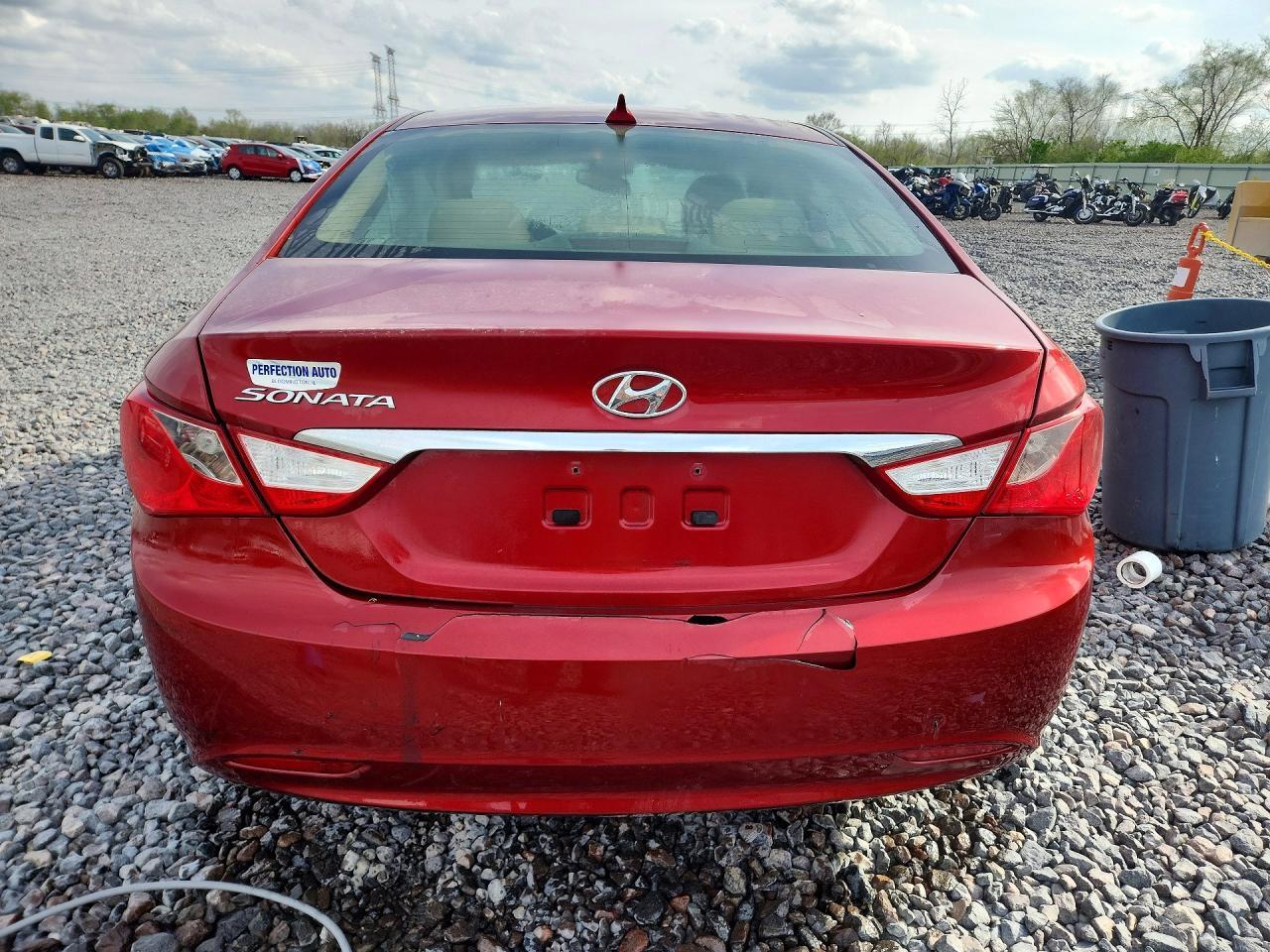 2012 Hyundai Sonata Gls - Image 6