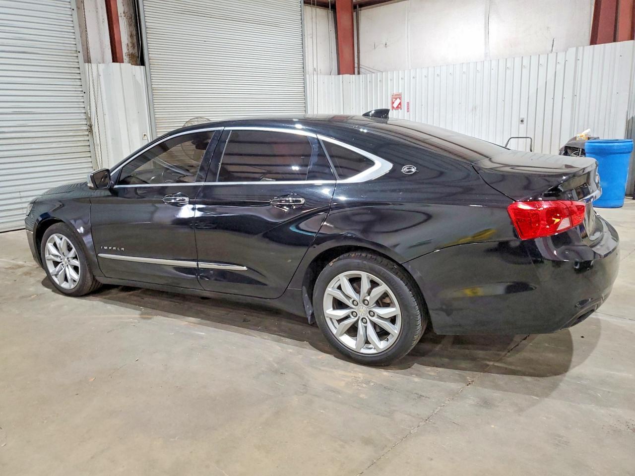 2018 Chevrolet Impala Premier - Фото 2