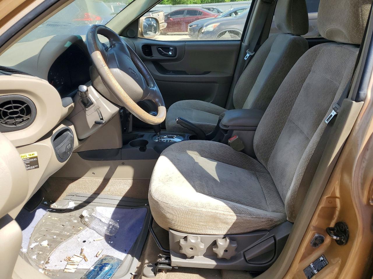 2003 Hyundai Santa Fe - Image 7