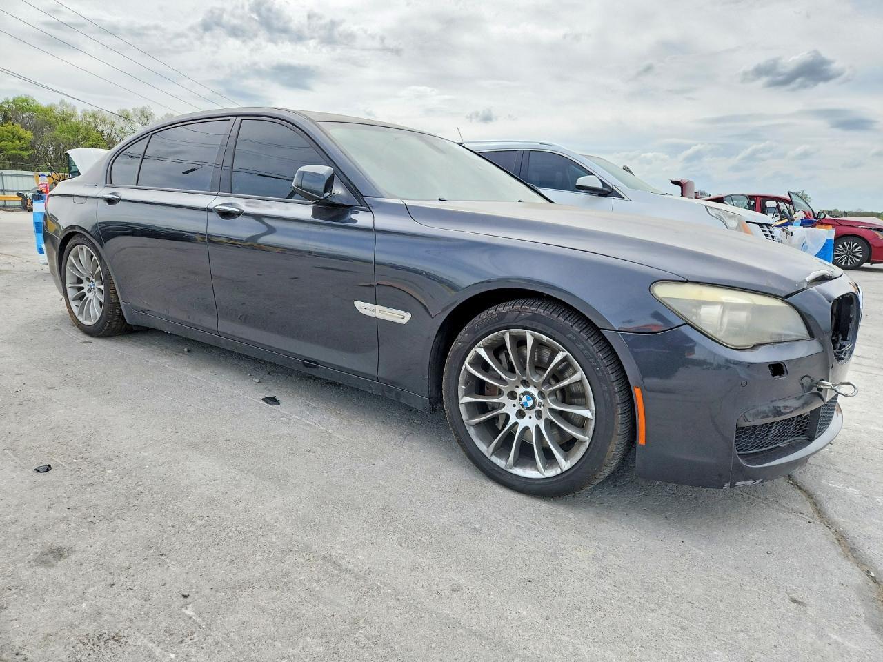 2011 BMW 750 Lxi - Фото 4