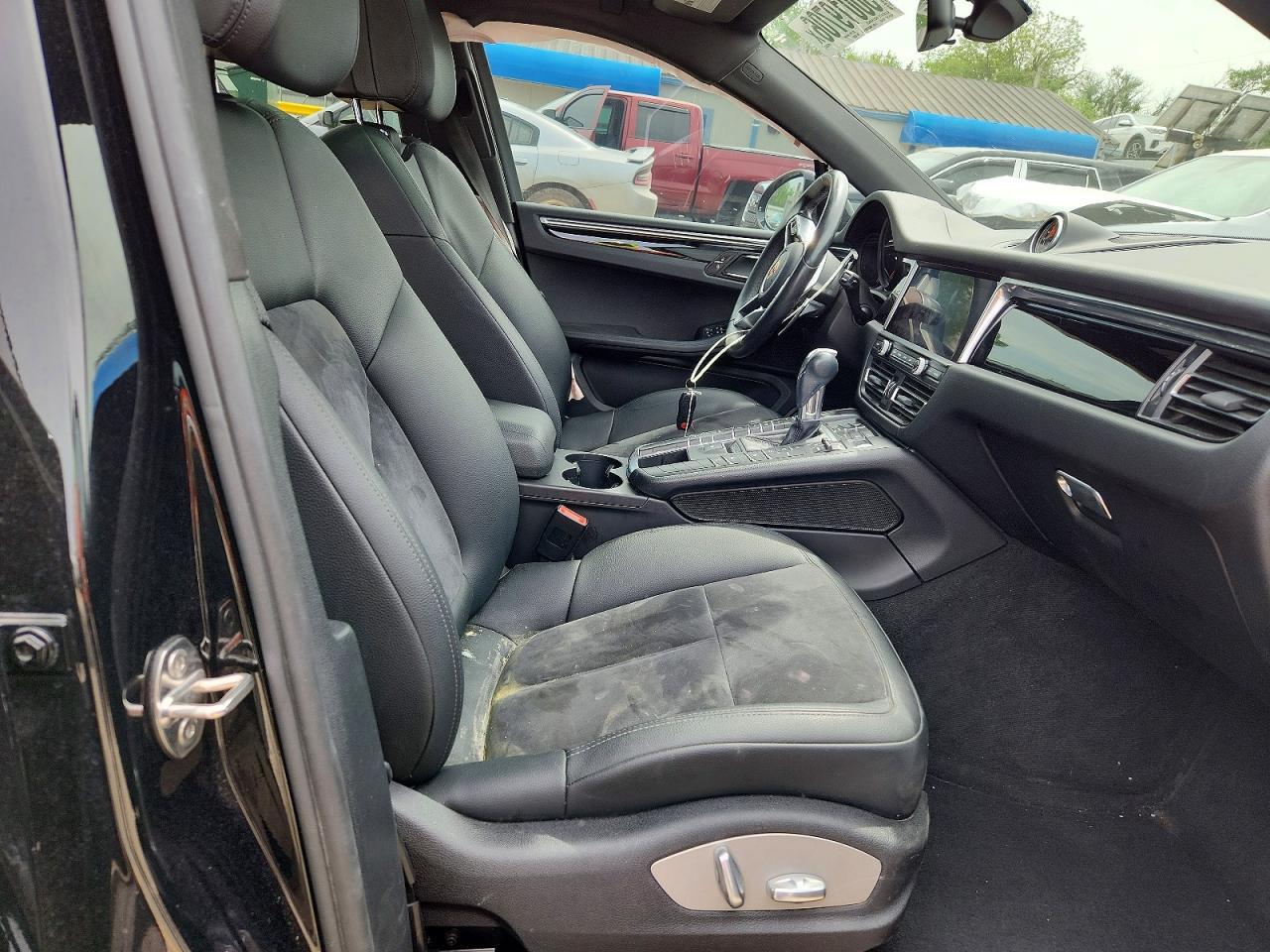 2021 Porsche Macan - Фото 7