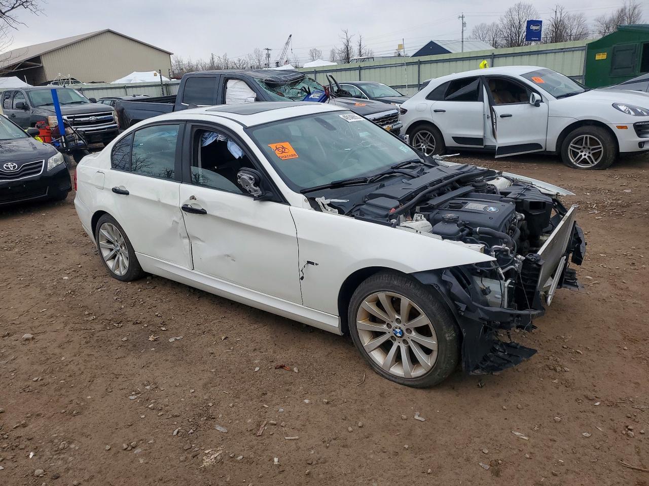 2011 BMW 328 Xi Sulev - Фото 4