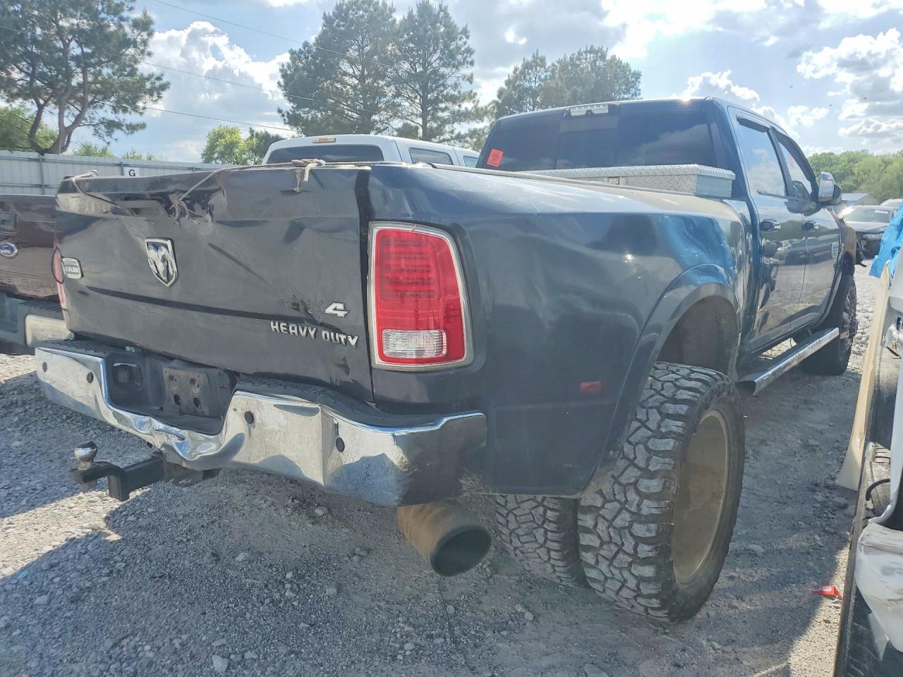 2014 Ram 3500 Longhorn - Фото 3