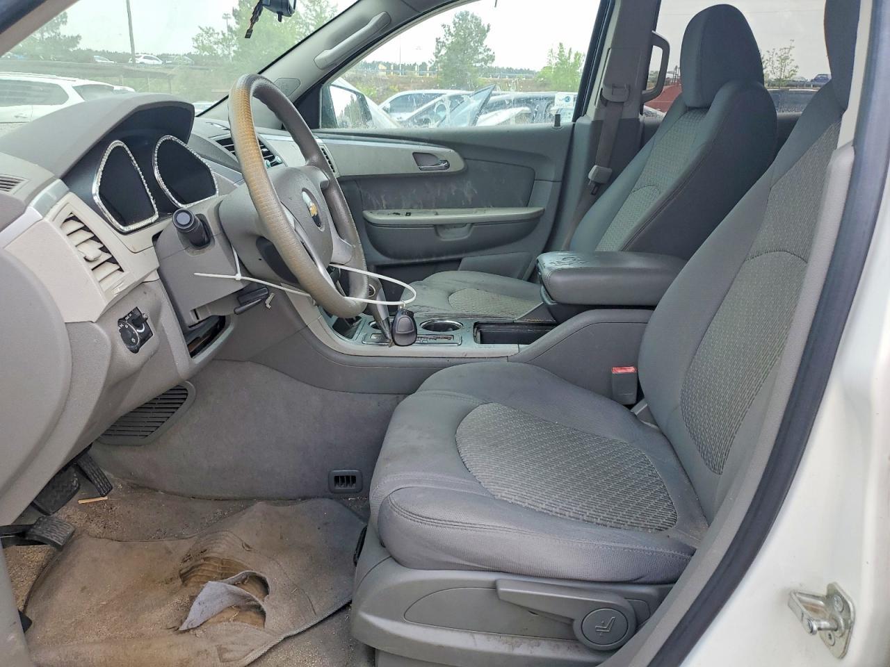 2011 Chevrolet Traverse Ls - Фото 7