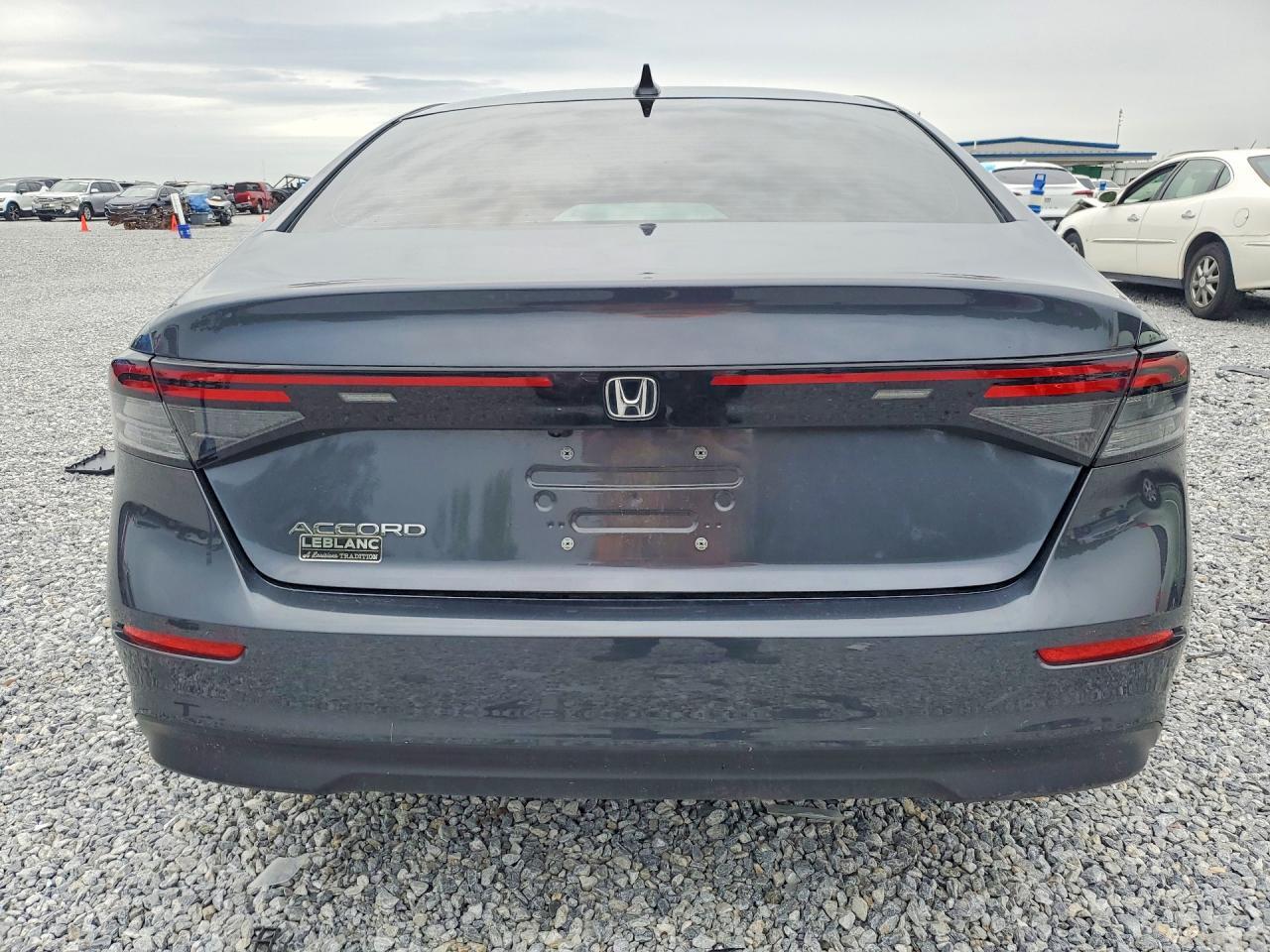 2023 Honda Accord Ex - Фото 6