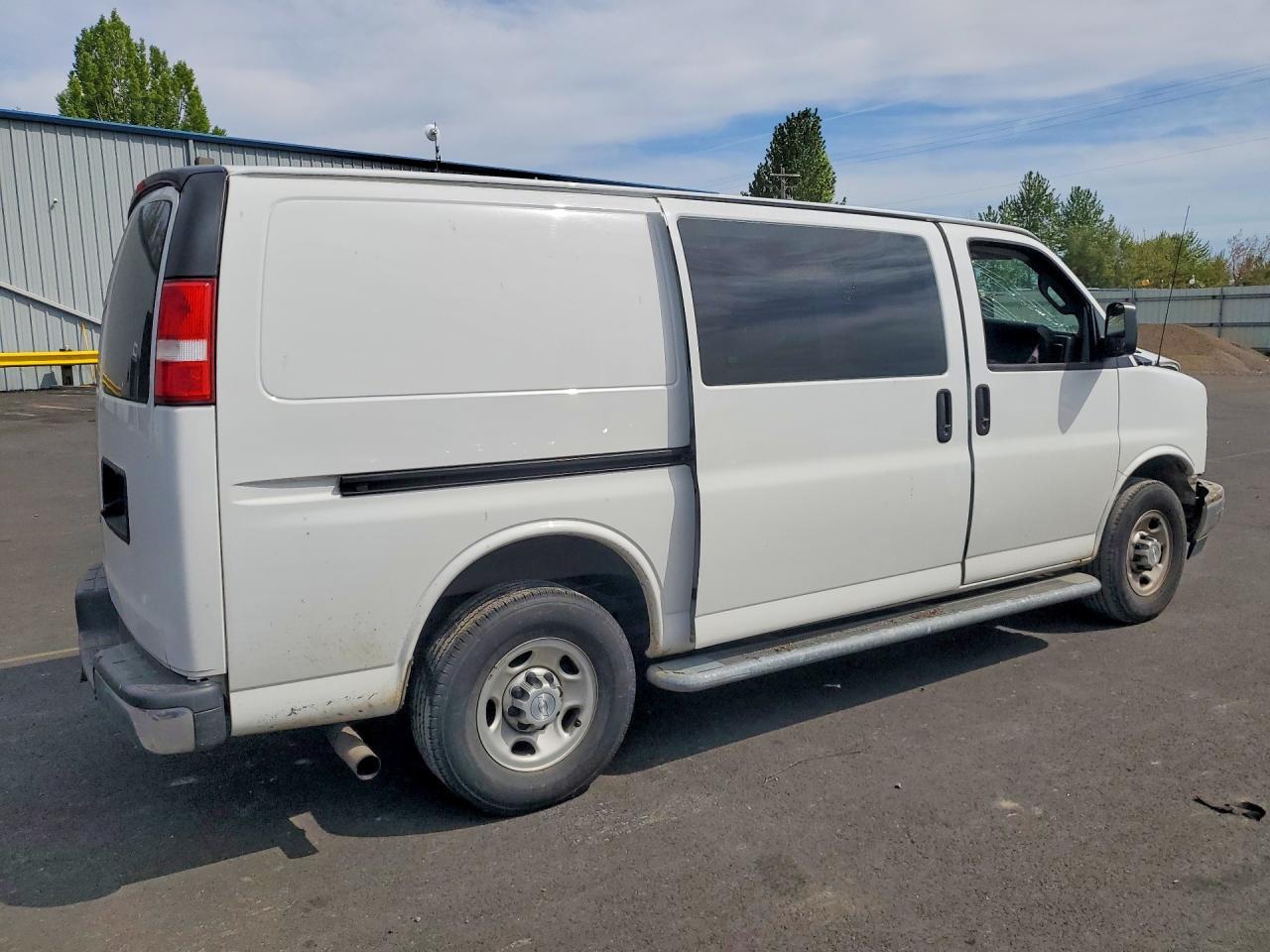 2019 Chevrolet Express 2500 Cargo Delivery Van - Image 3