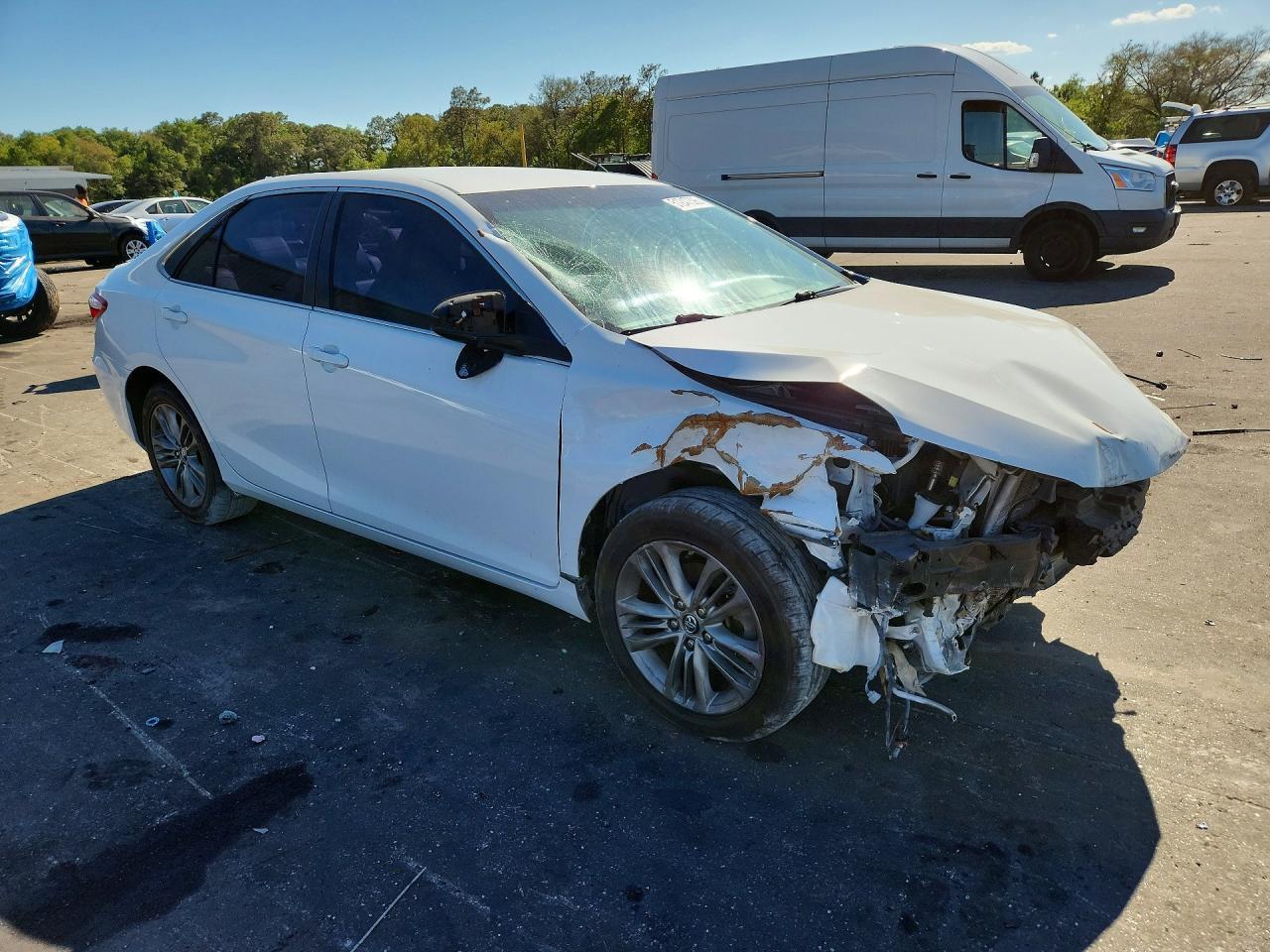 2017 Toyota Camry Se - Фото 4