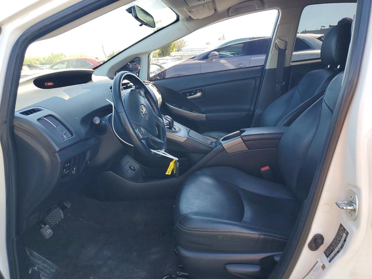 2015 Toyota Prius Persona Series - Фото 7