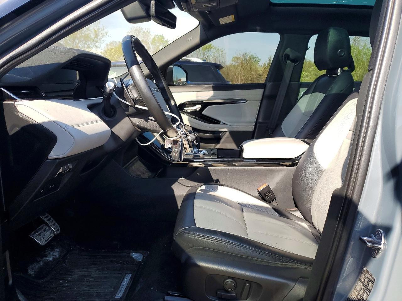 2020 Land Rover Range Rover Evoque First Edition - Image 7