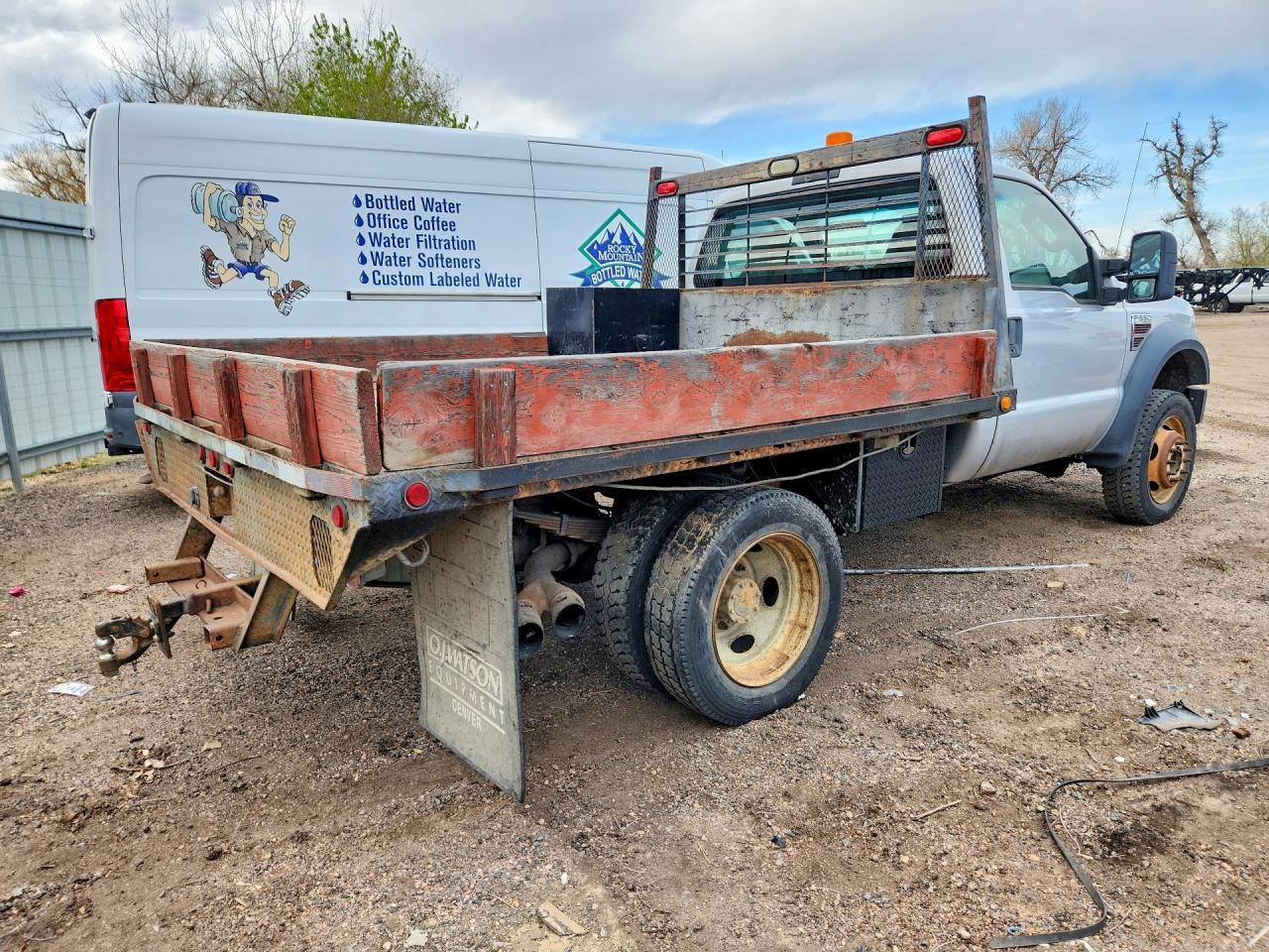 2008 Ford F550 Super Duty Flatbed Truck - Image 3