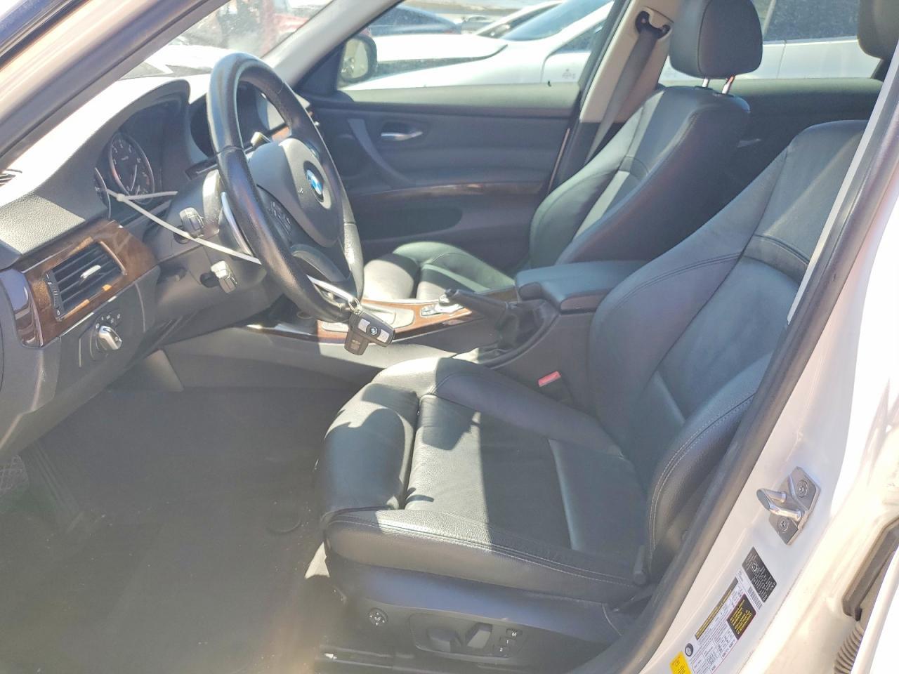 2011 BMW 328 I - Фото 7