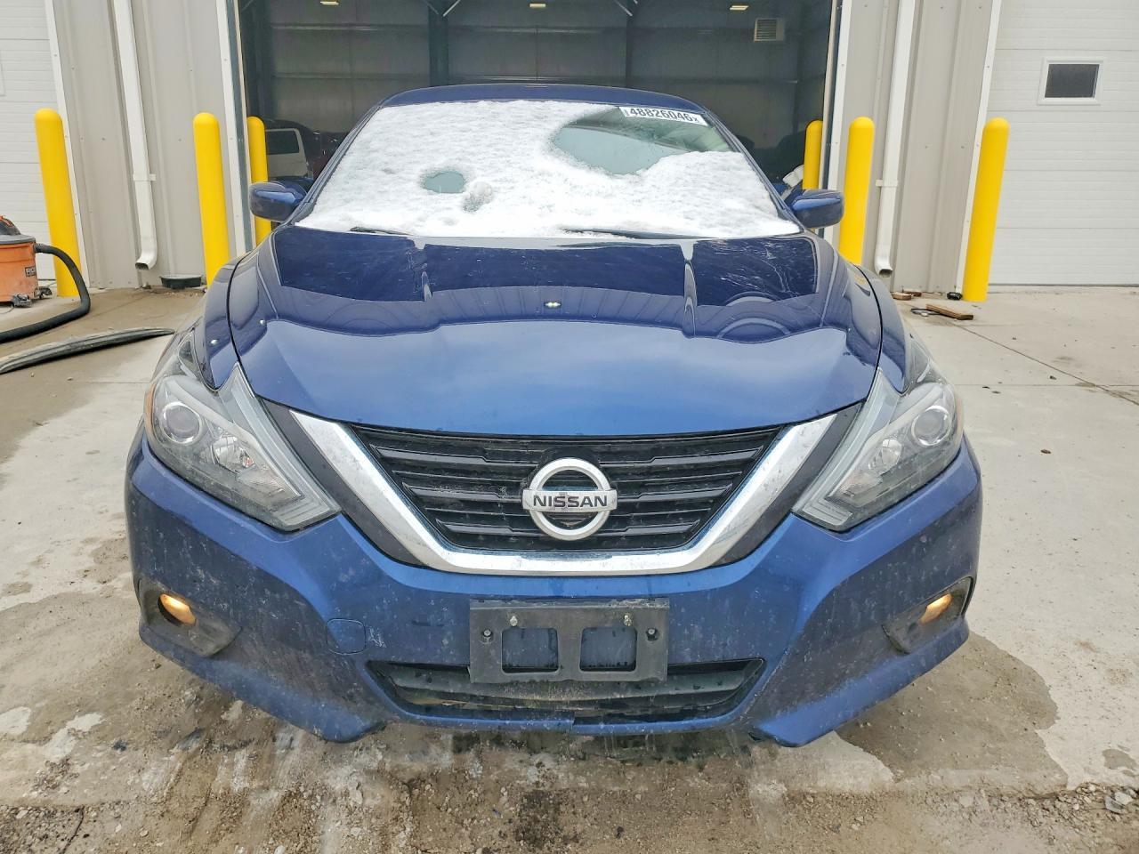 2017 Nissan Altima 2.5 Sr - Image 5