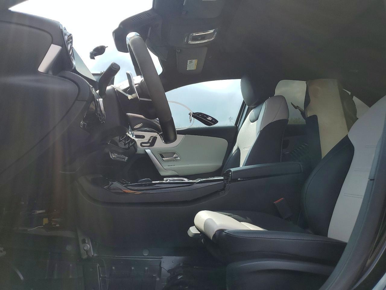 2020 Mercedes-Benz A 35 Amg - Image 7