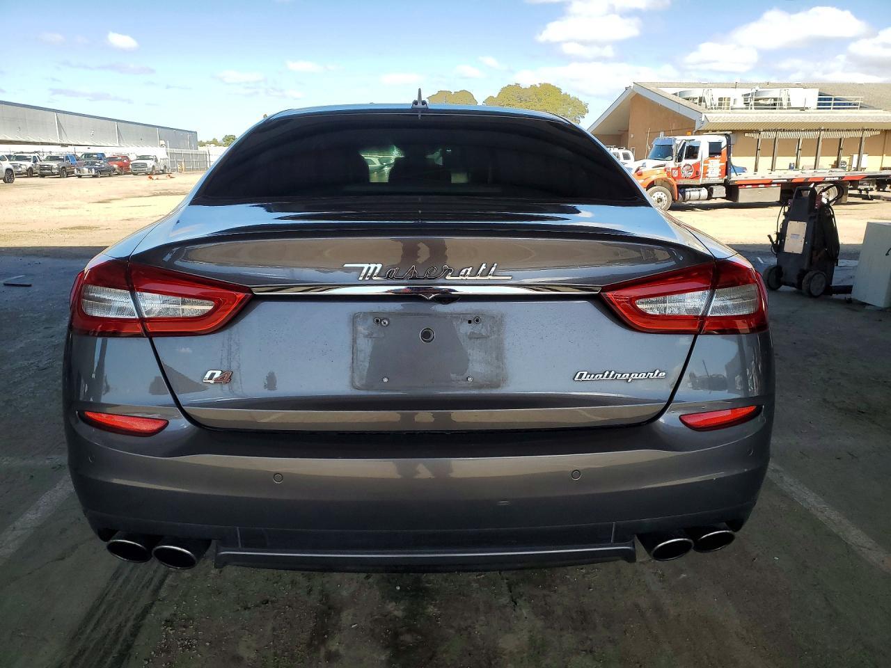 2015 Maserati Quattroporte S - Фото 6