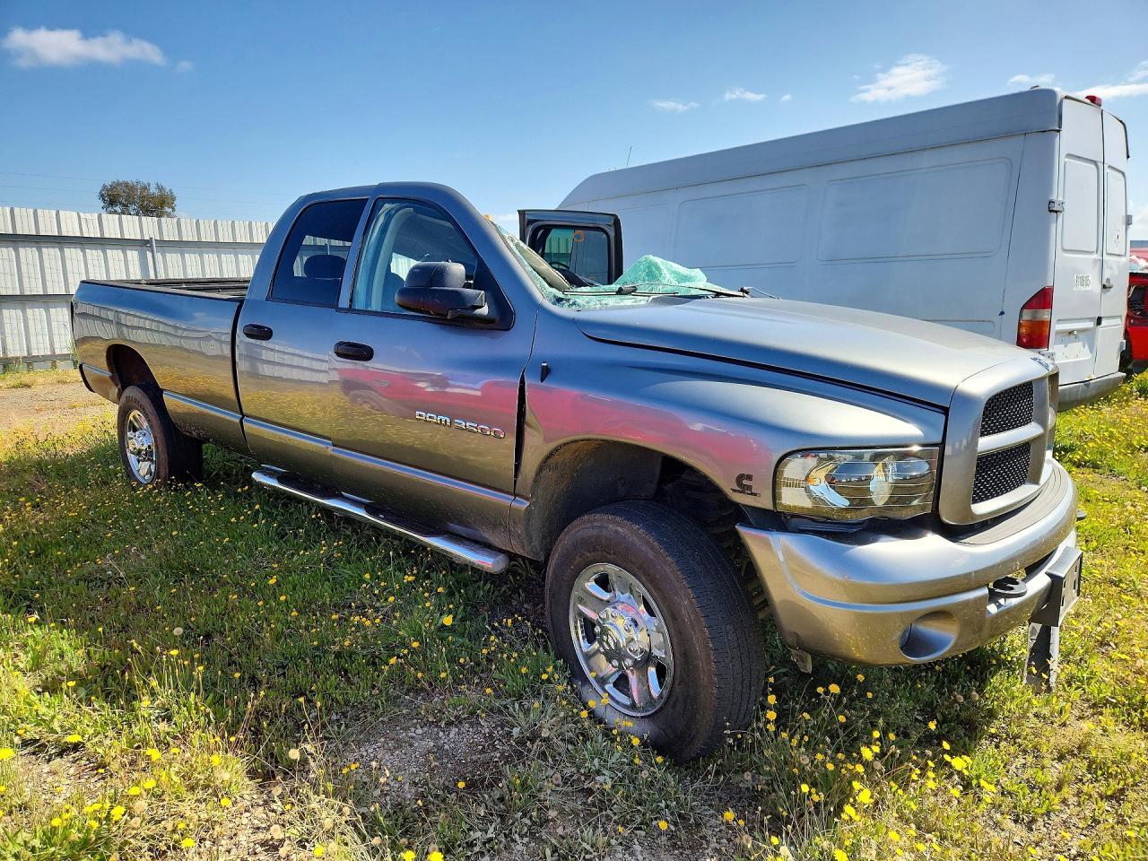 2005 Dodge Ram 3500 St - Фото 4