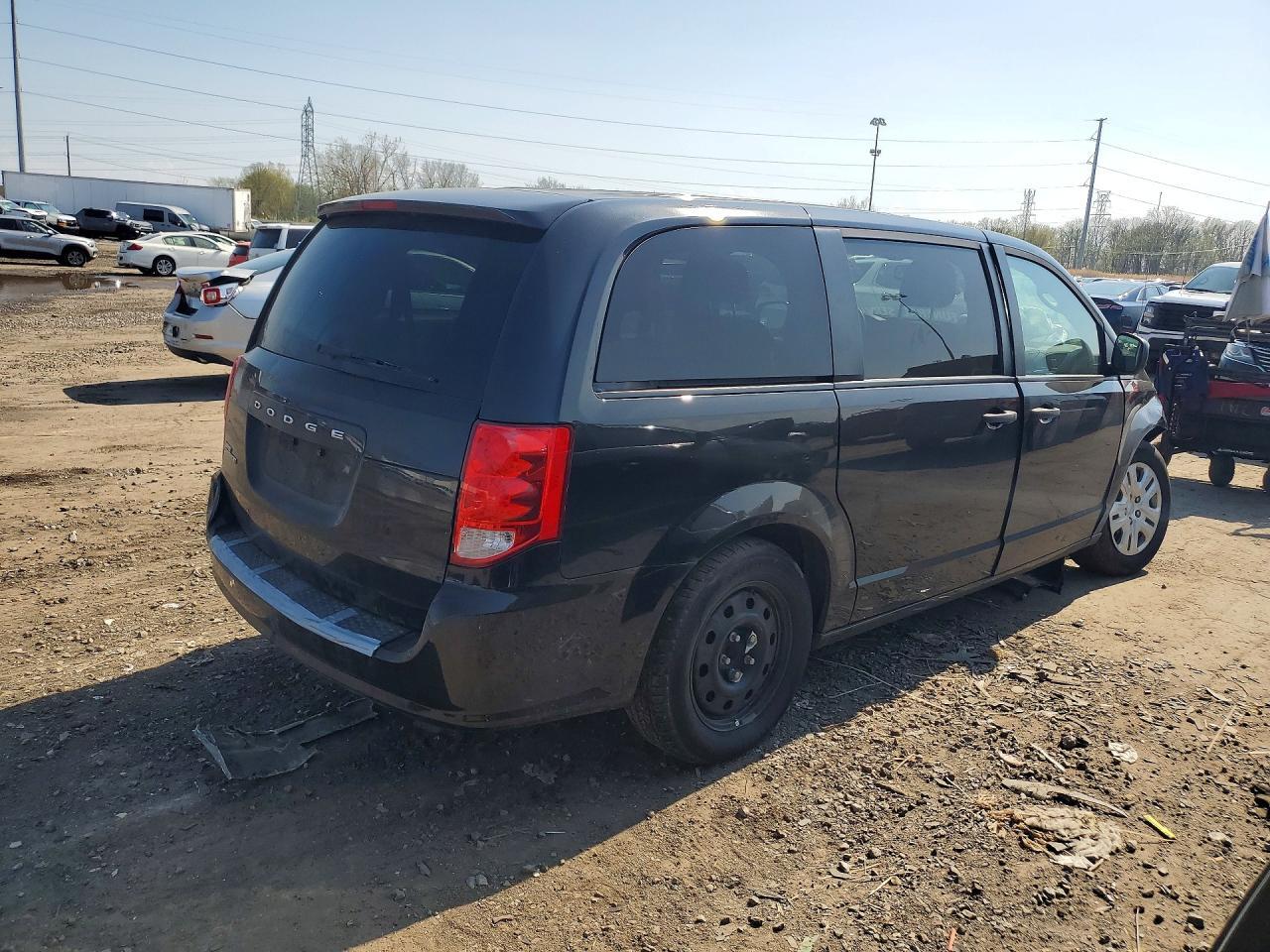2019 Dodge Grand Caravan Se - Фото 3