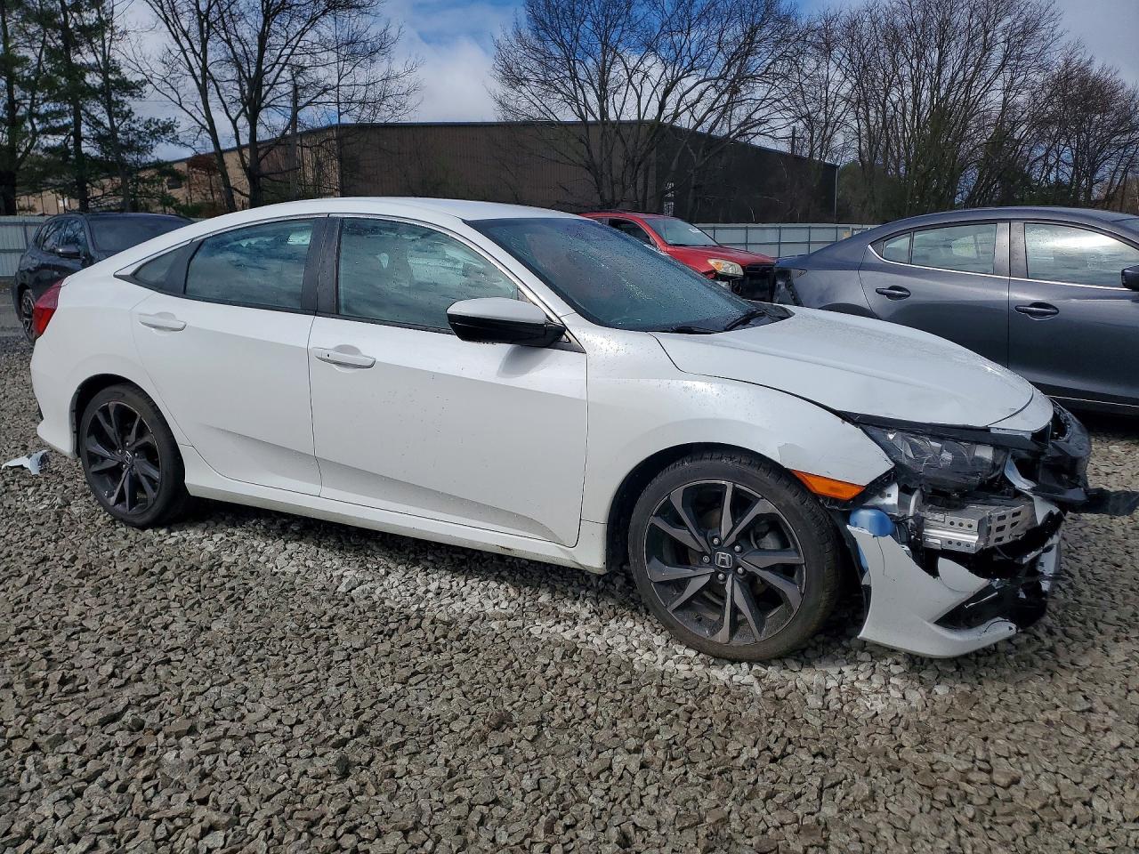 2019 Honda Civic Sport - Image 4