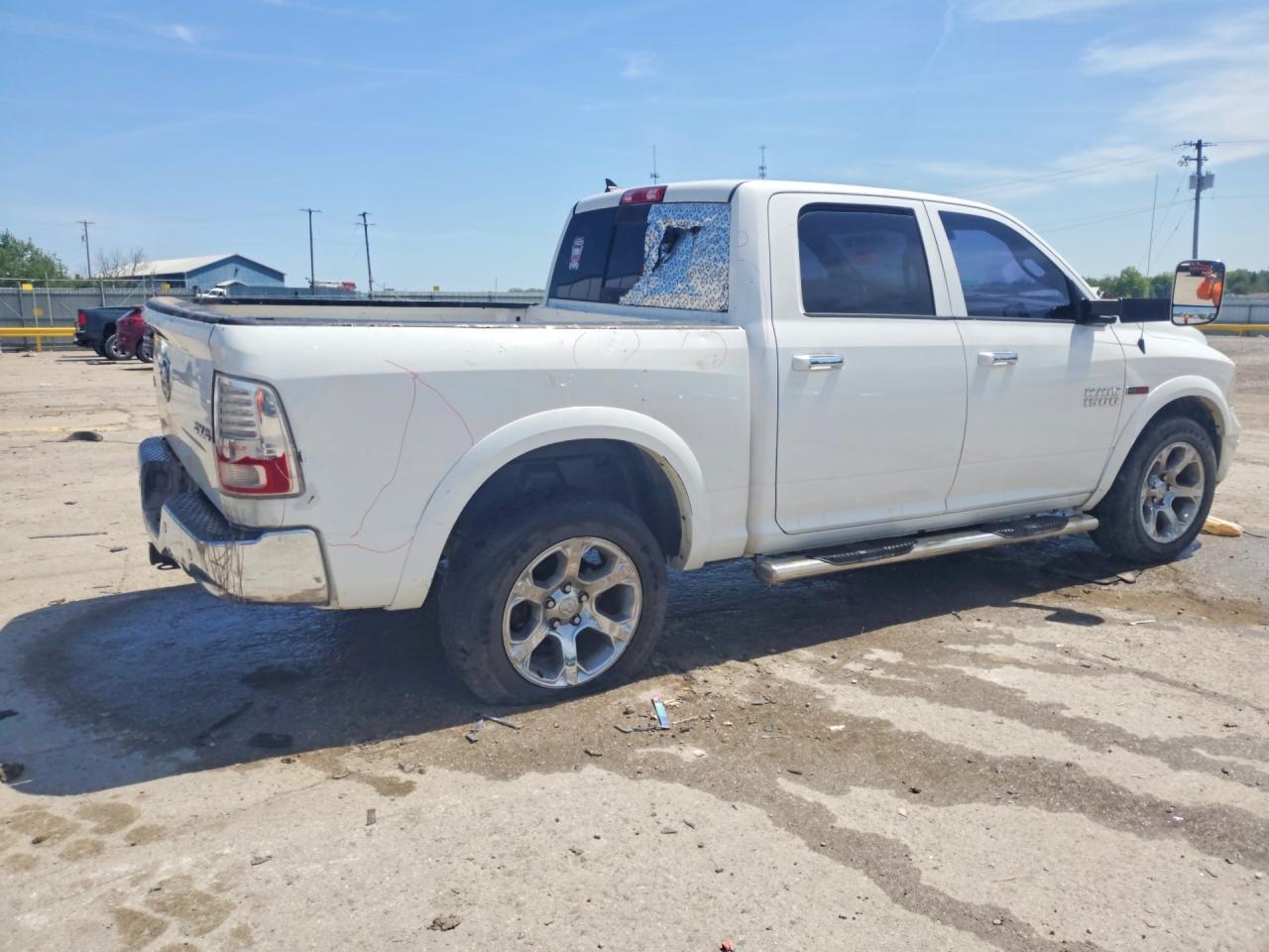 2014 Ram 1500 Laramie - Image 3