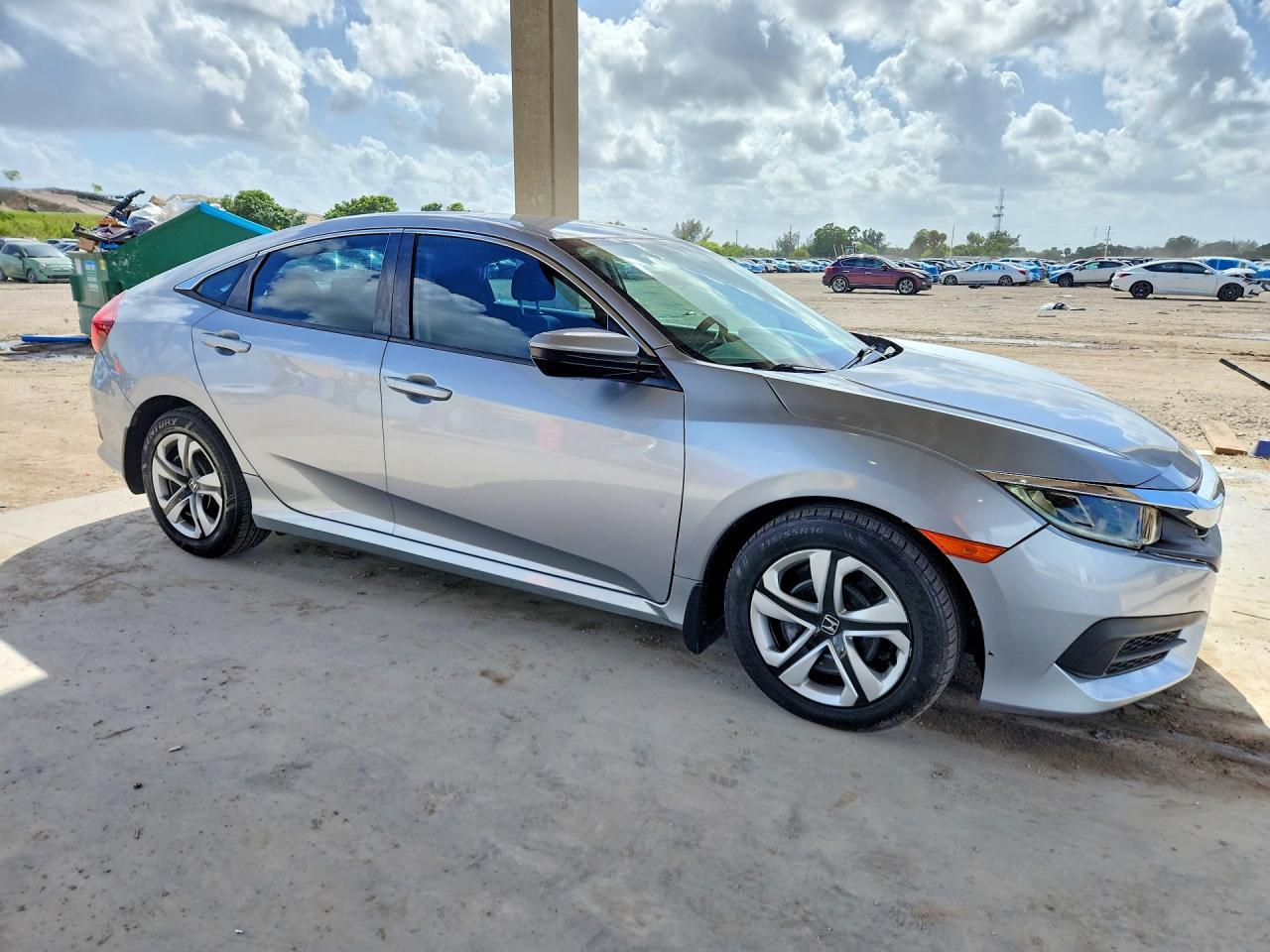 2018 Honda Civic Lx - Image 4
