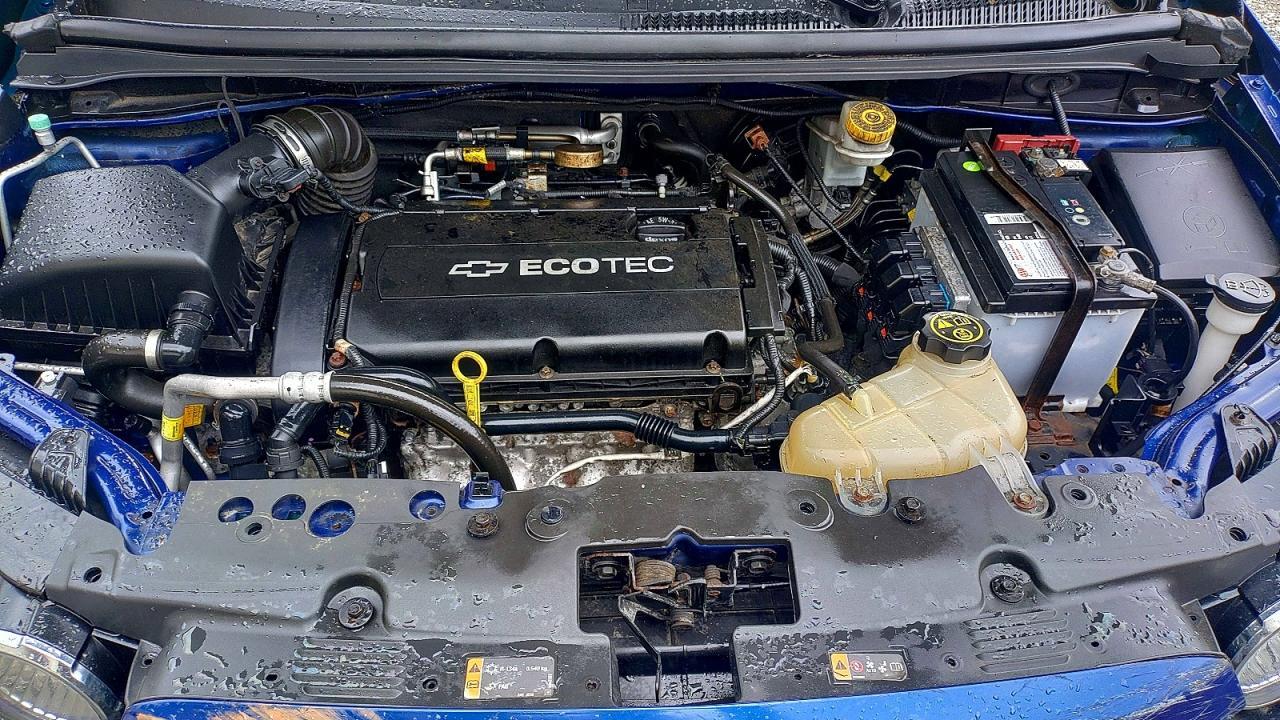 2013 Chevrolet Sonic Lt - Image 7