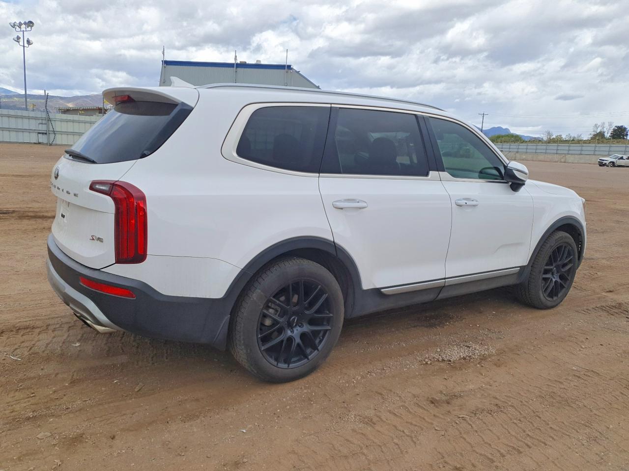 2021 Kia Telluride S - Фото 3