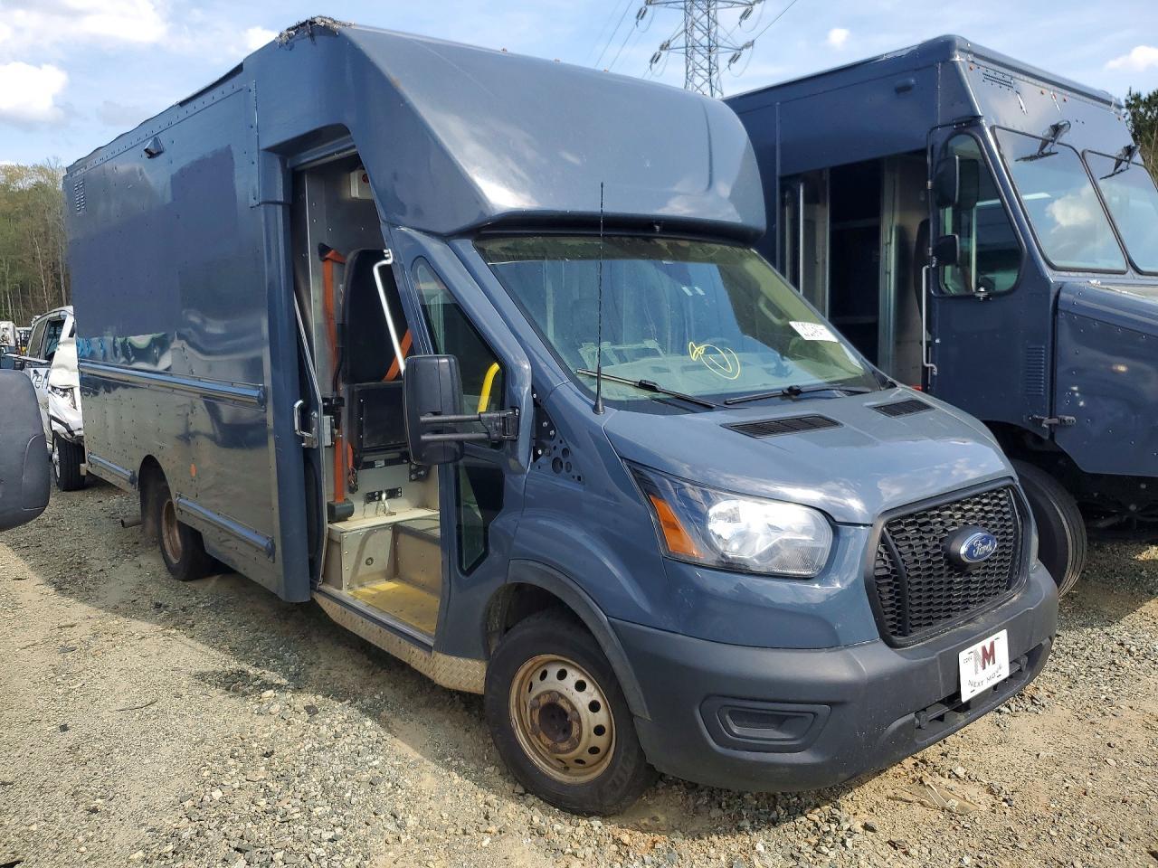 2021 Ford Transit Delivery Truck - Фото 4