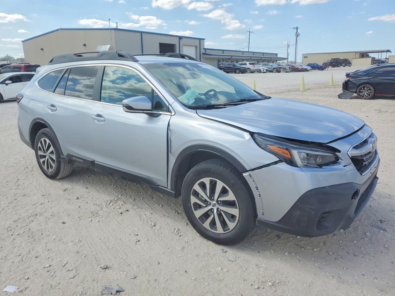 2022 Subaru Outback Premium - Фото 4
