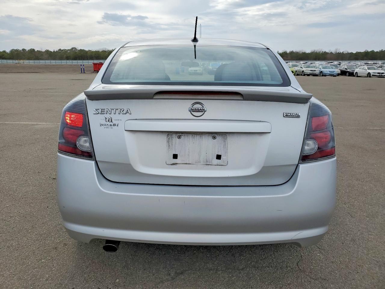 2012 Nissan Sentra 2.0 - Фото 6