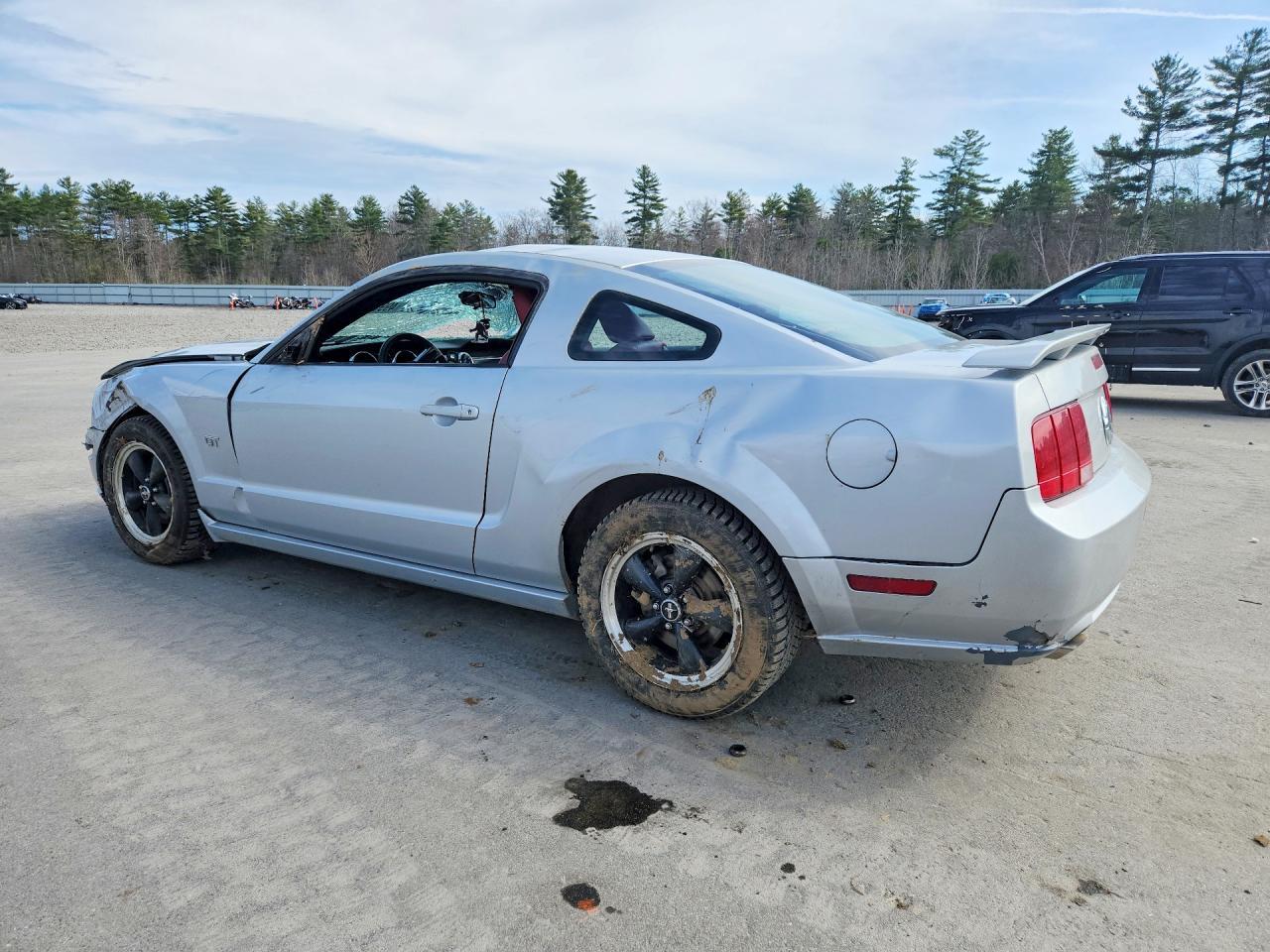 2007 Ford Mustang Gt - Фото 2