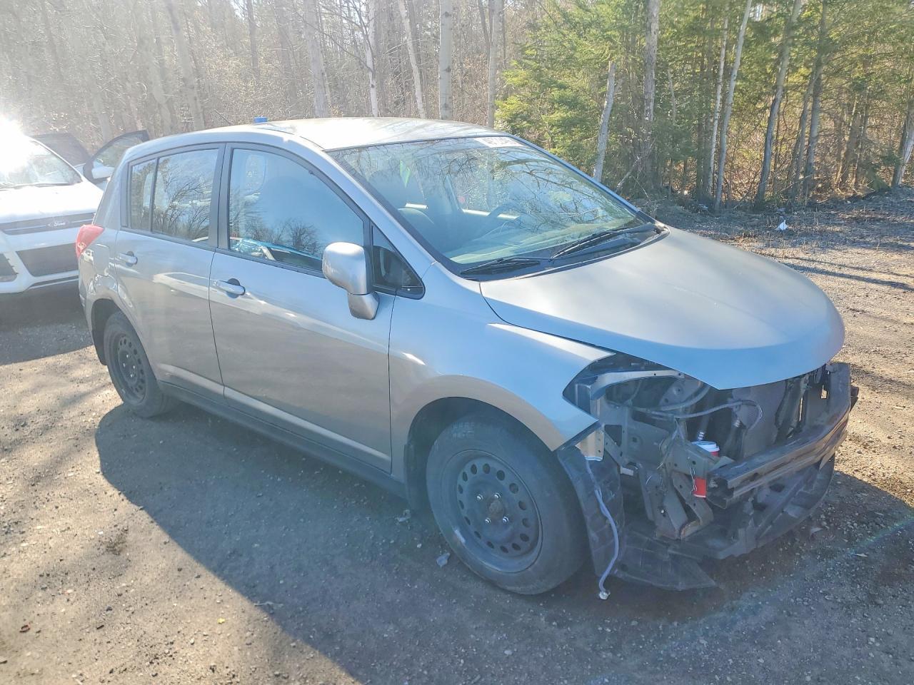 2012 Nissan Versa 1.8 S - Фото 4