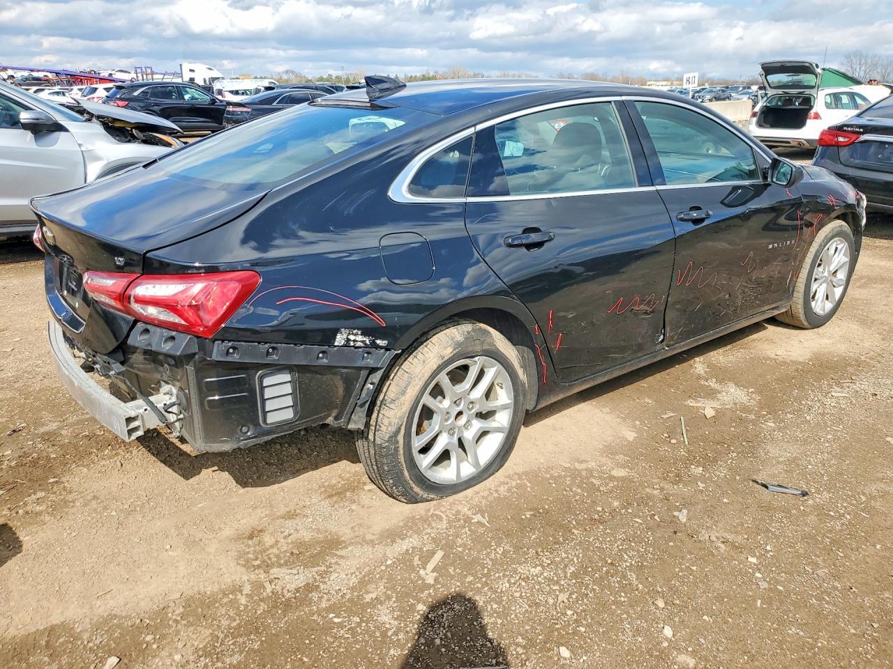 2020 Chevrolet Malibu Lt - Image 3