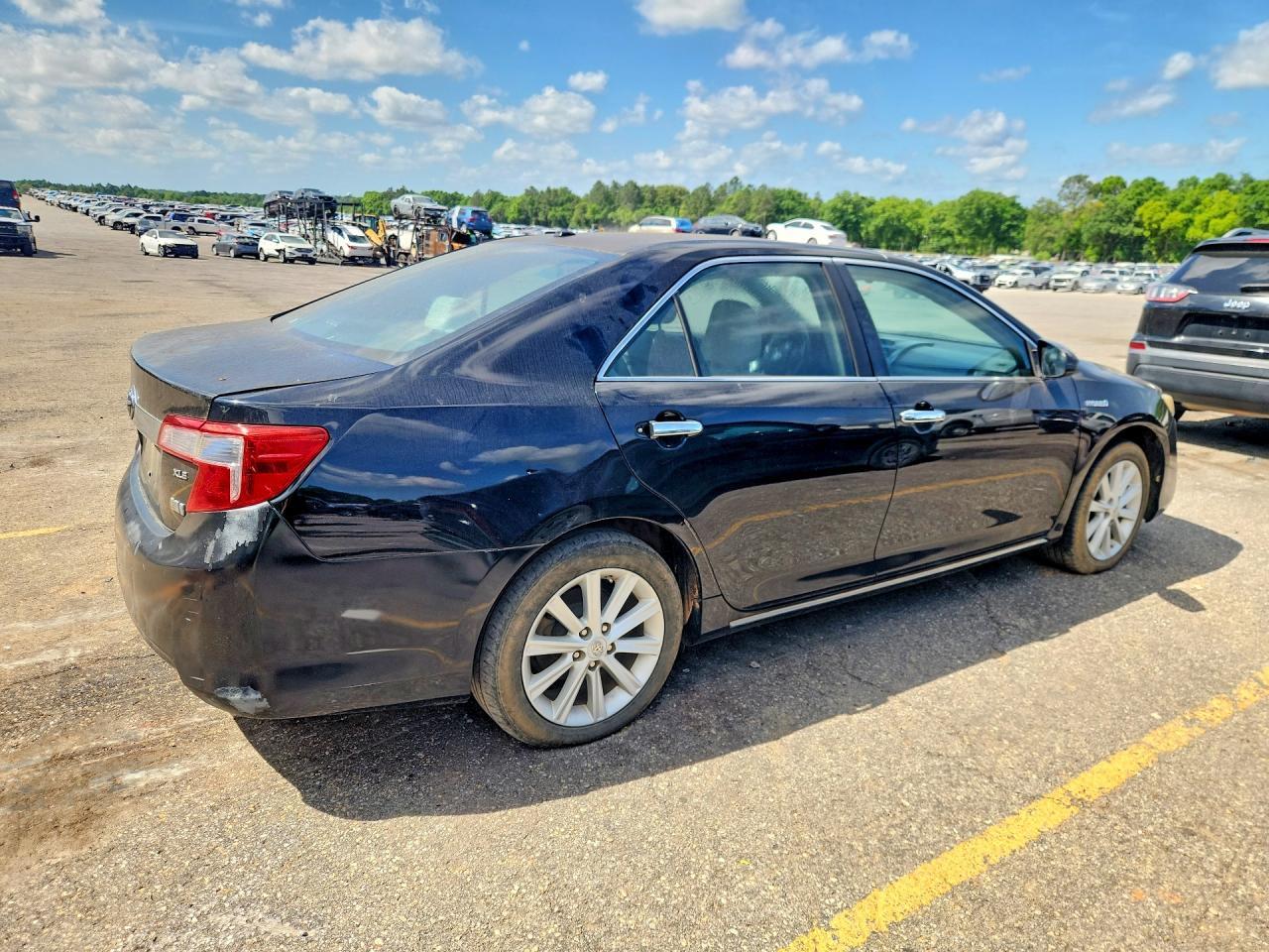 2012 Toyota Camry Hybrid Xle - Фото 3