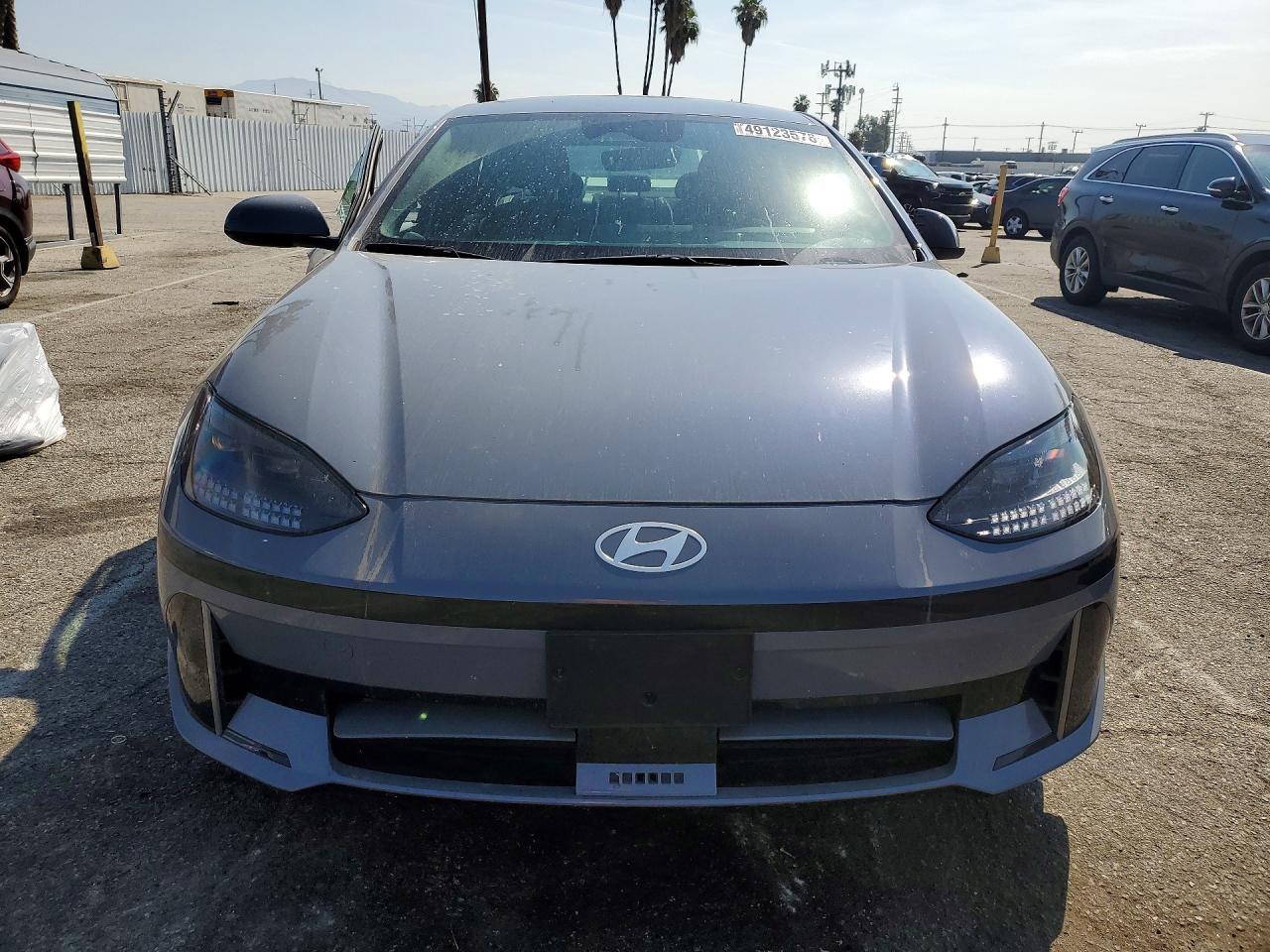 2025 Hyundai Ioniq 6 Se - Фото 5