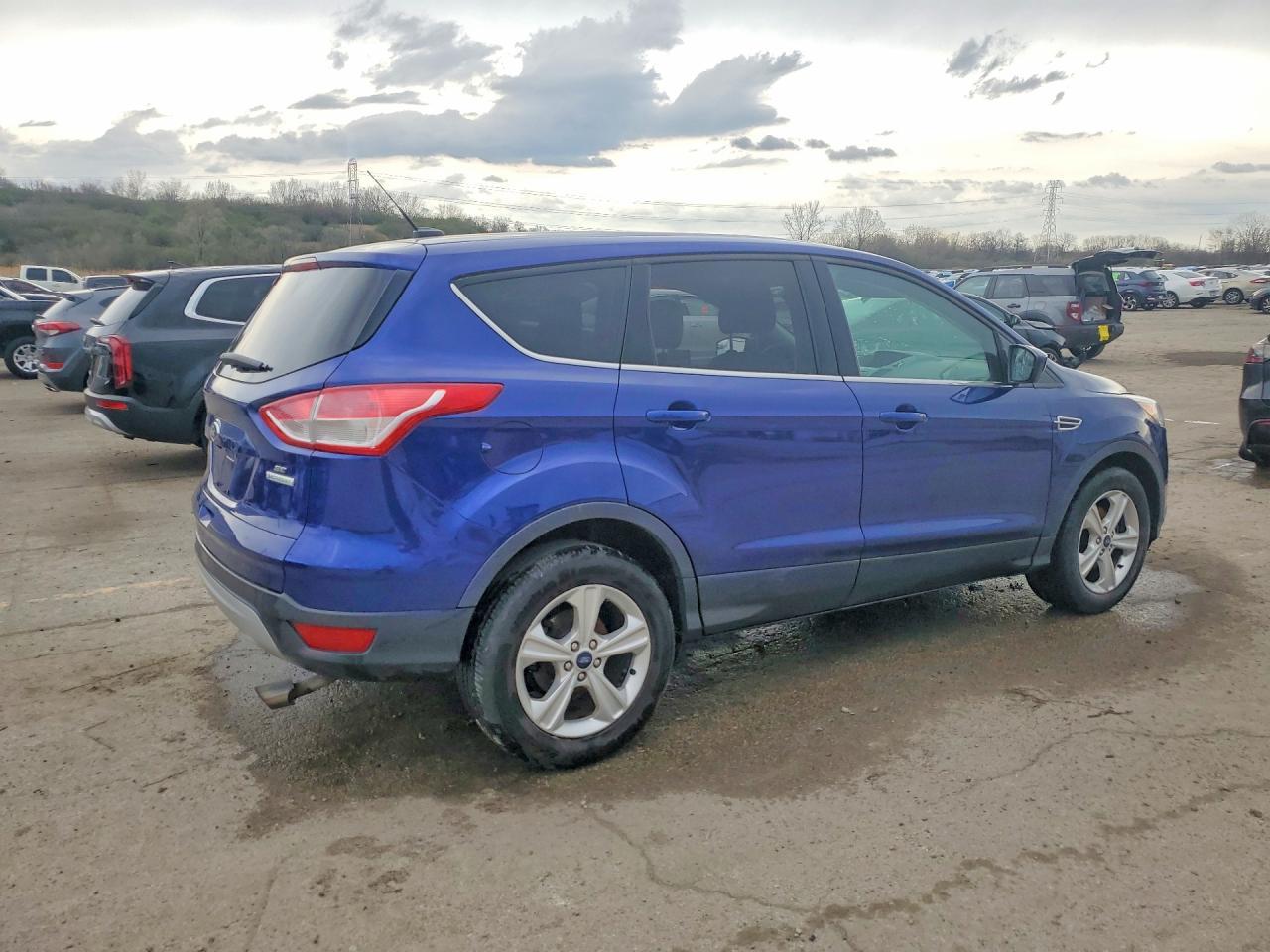 2016 Ford Escape Se - Фото 3