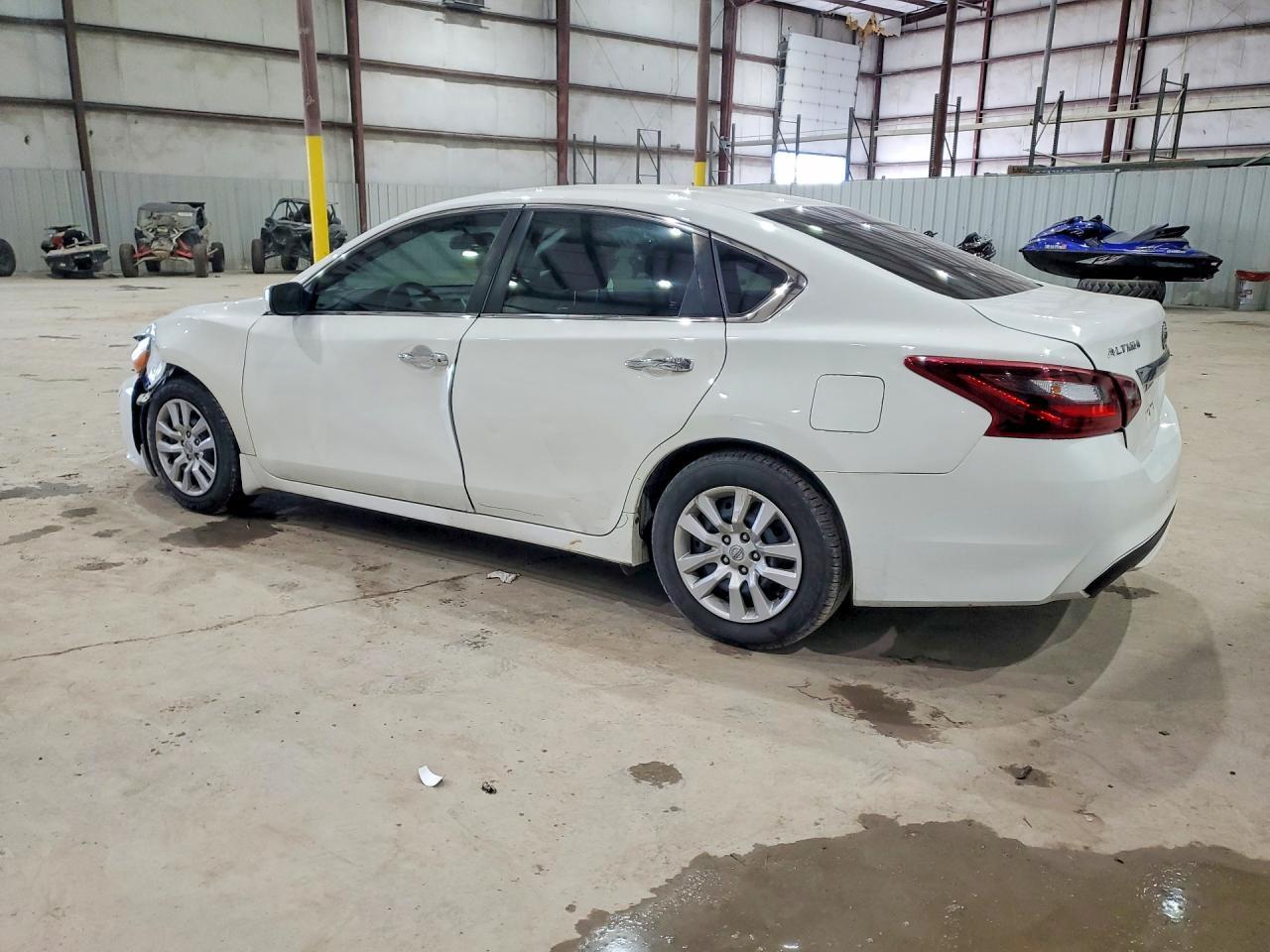 2018 Nissan Altima 2.5 S - Фото 2