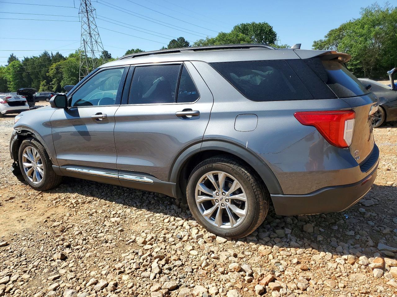2021 Ford Explorer Xlt - Фото 2