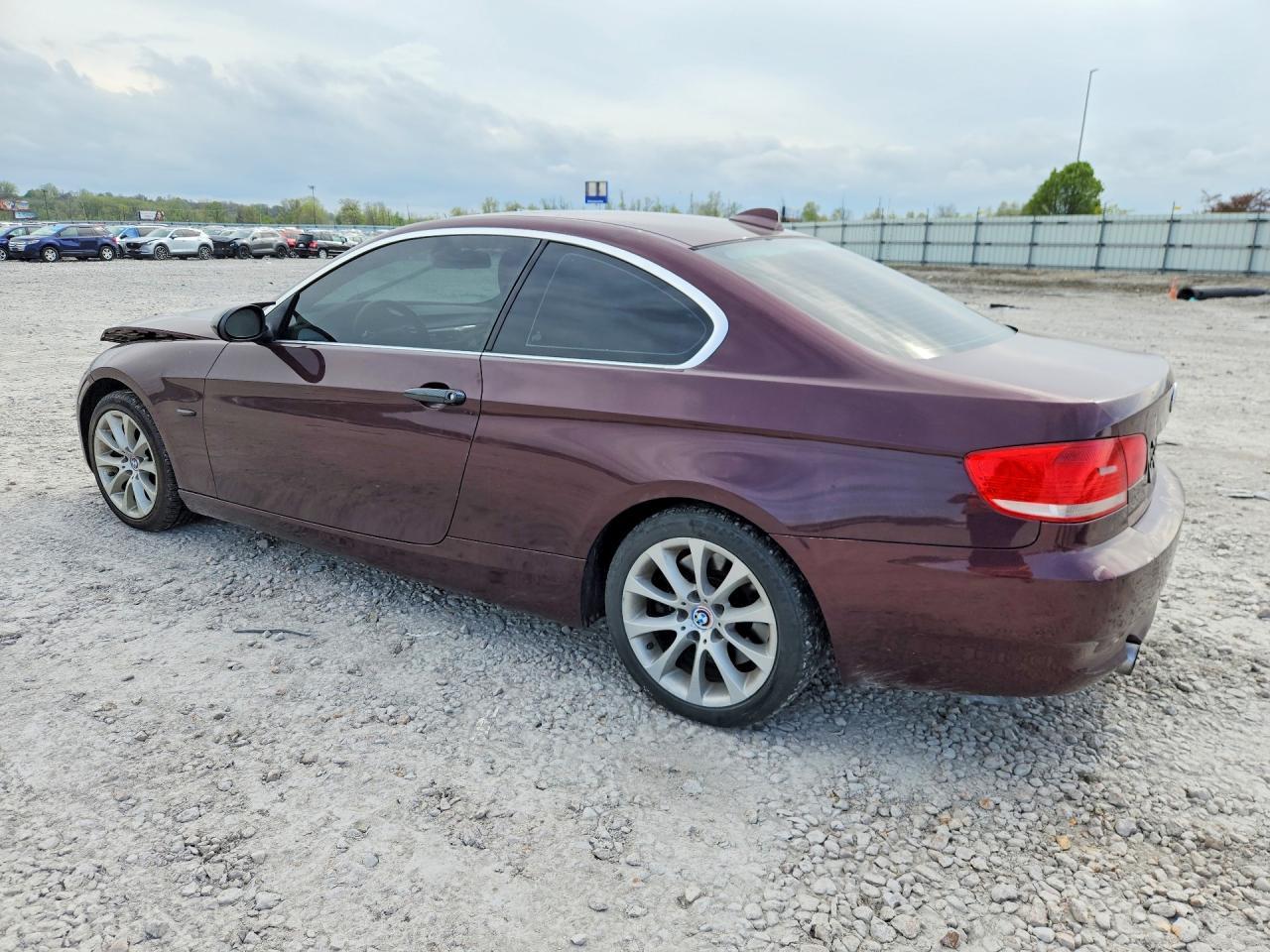2008 BMW 335 Xi - Image 2