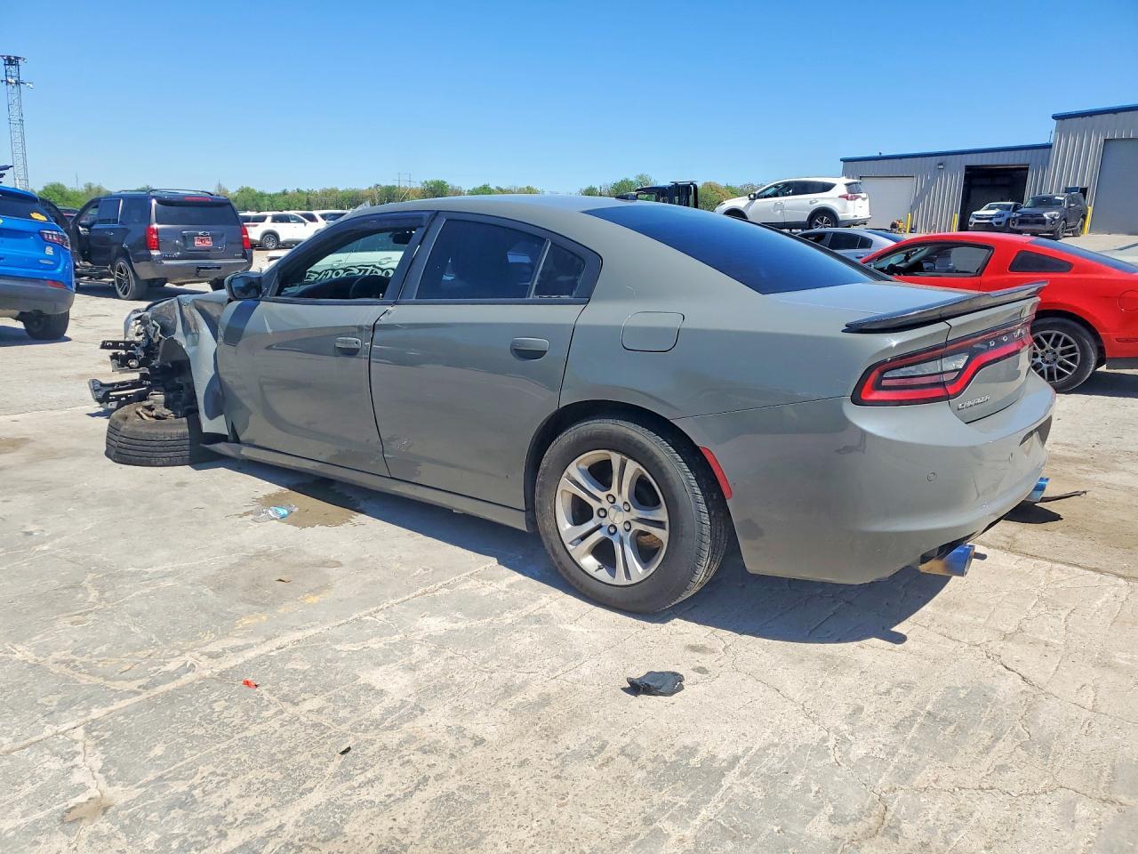 2018 Dodge Charger Sxt - Фото 2